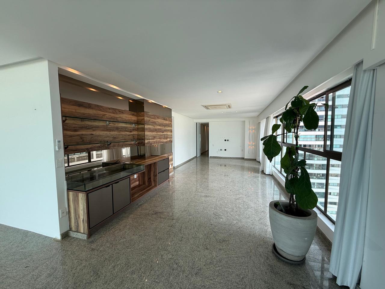 Aluguel Edf. Mar Azul 237m² 04 Suítes (Ref.: R5947692)