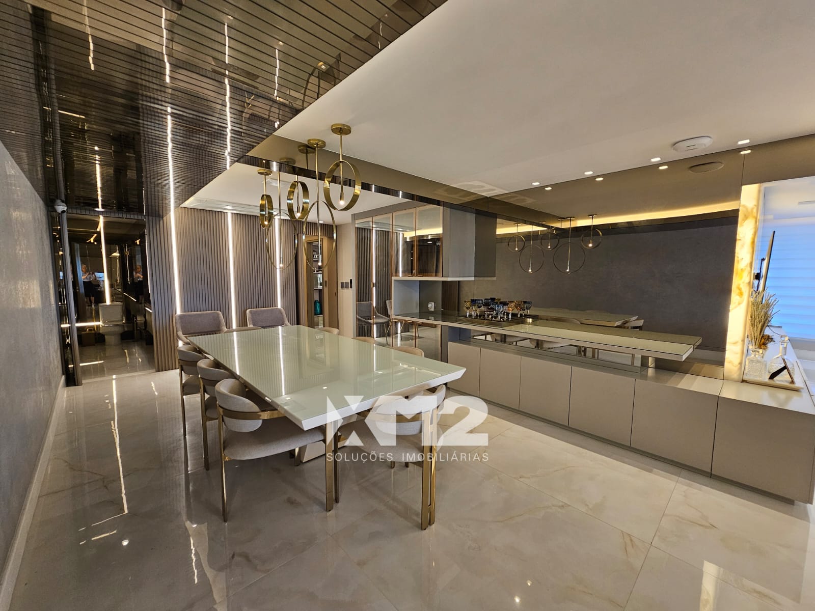 Apto mobiliado Edf. Vania 300m². (Ref.: R5308349)