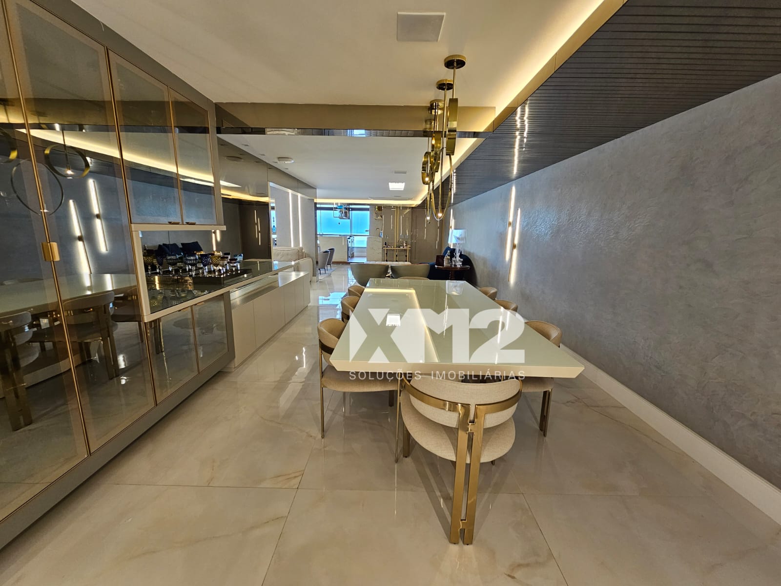 Apto mobiliado Edf. Vania 300m². (Ref.: R5308349)