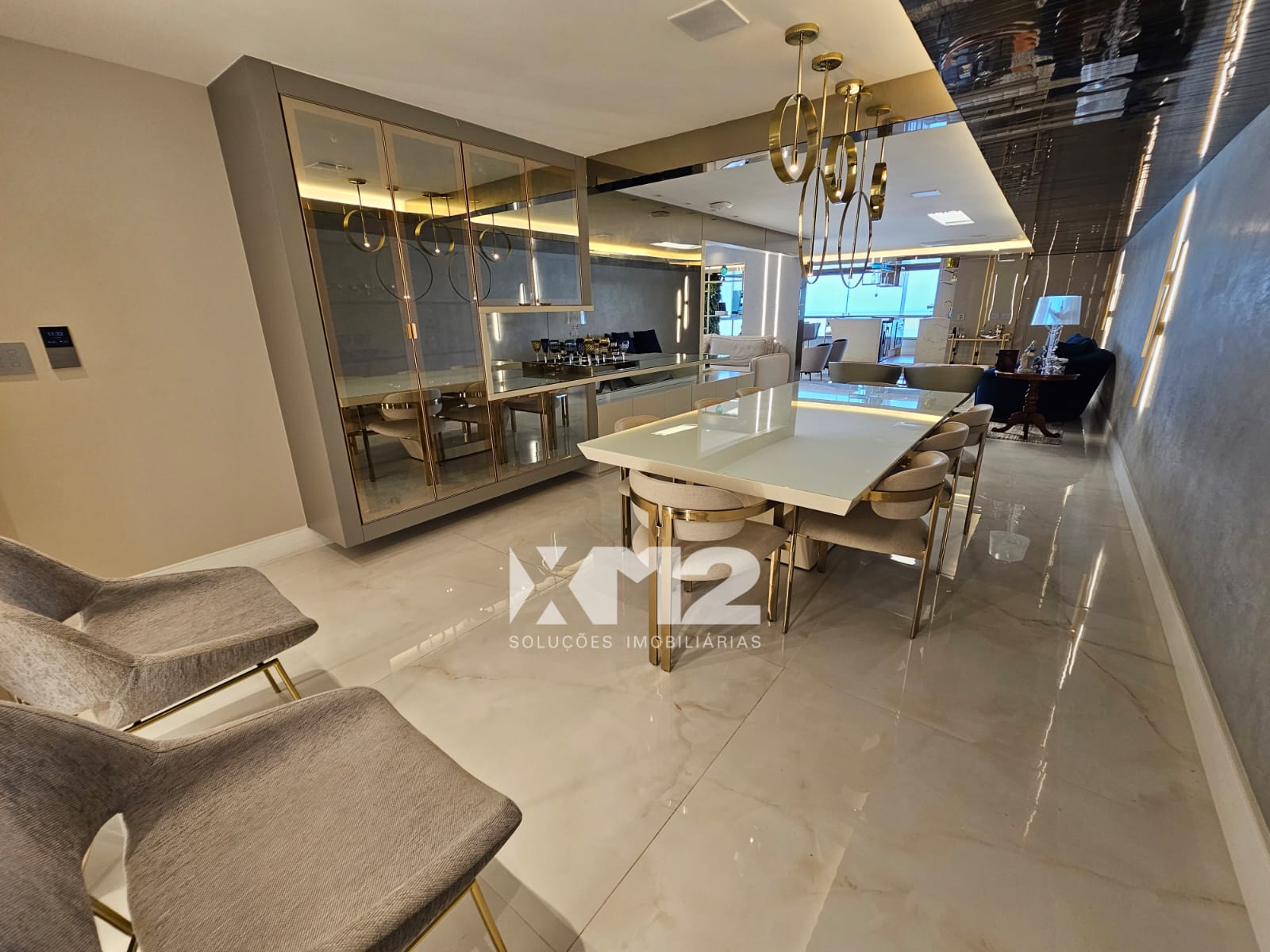 Apto mobiliado Edf. Vania 300m². (Ref.: R5308349)