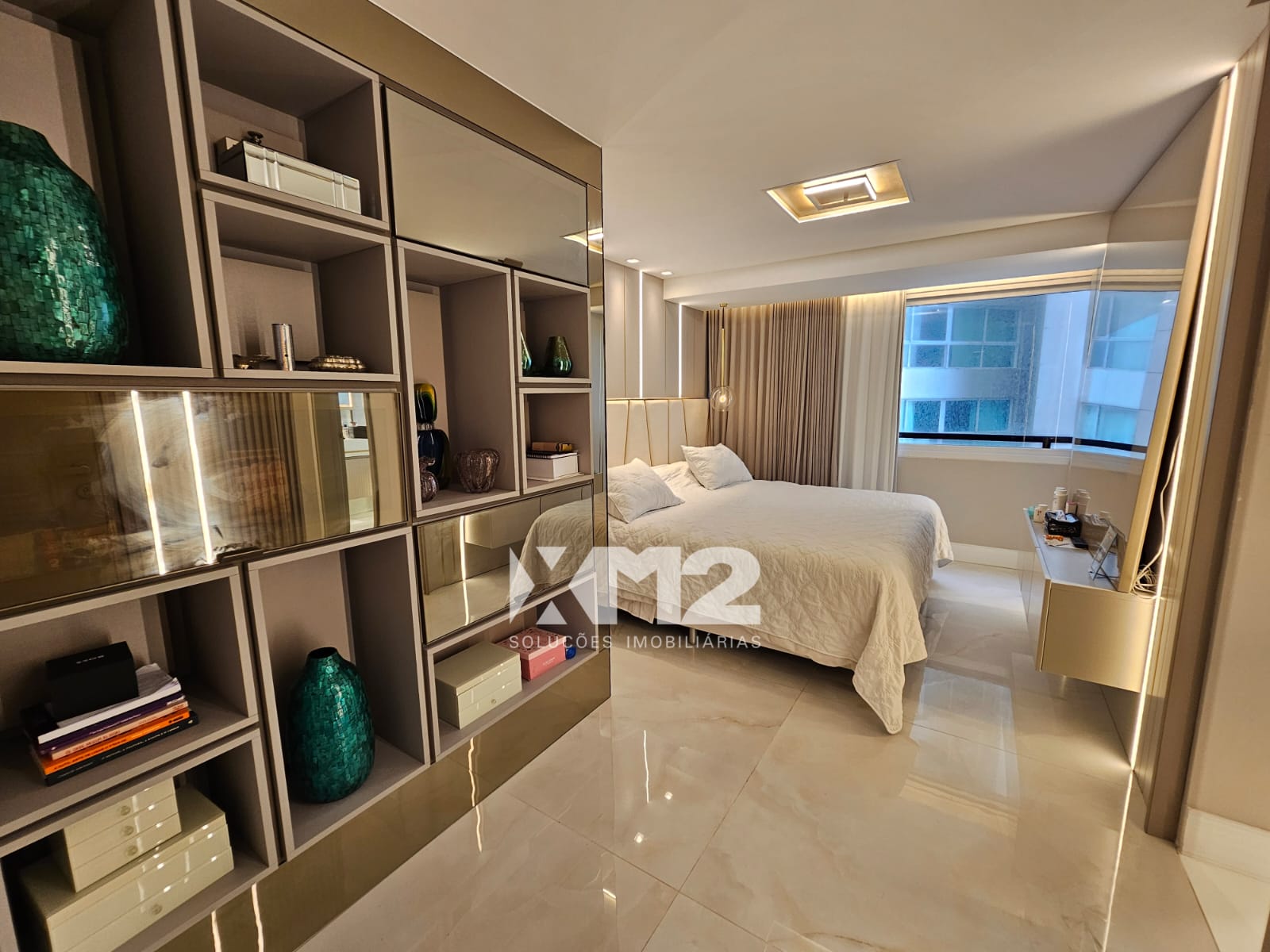 Apto mobiliado Edf. Vania 300m². (Ref.: R5308349)