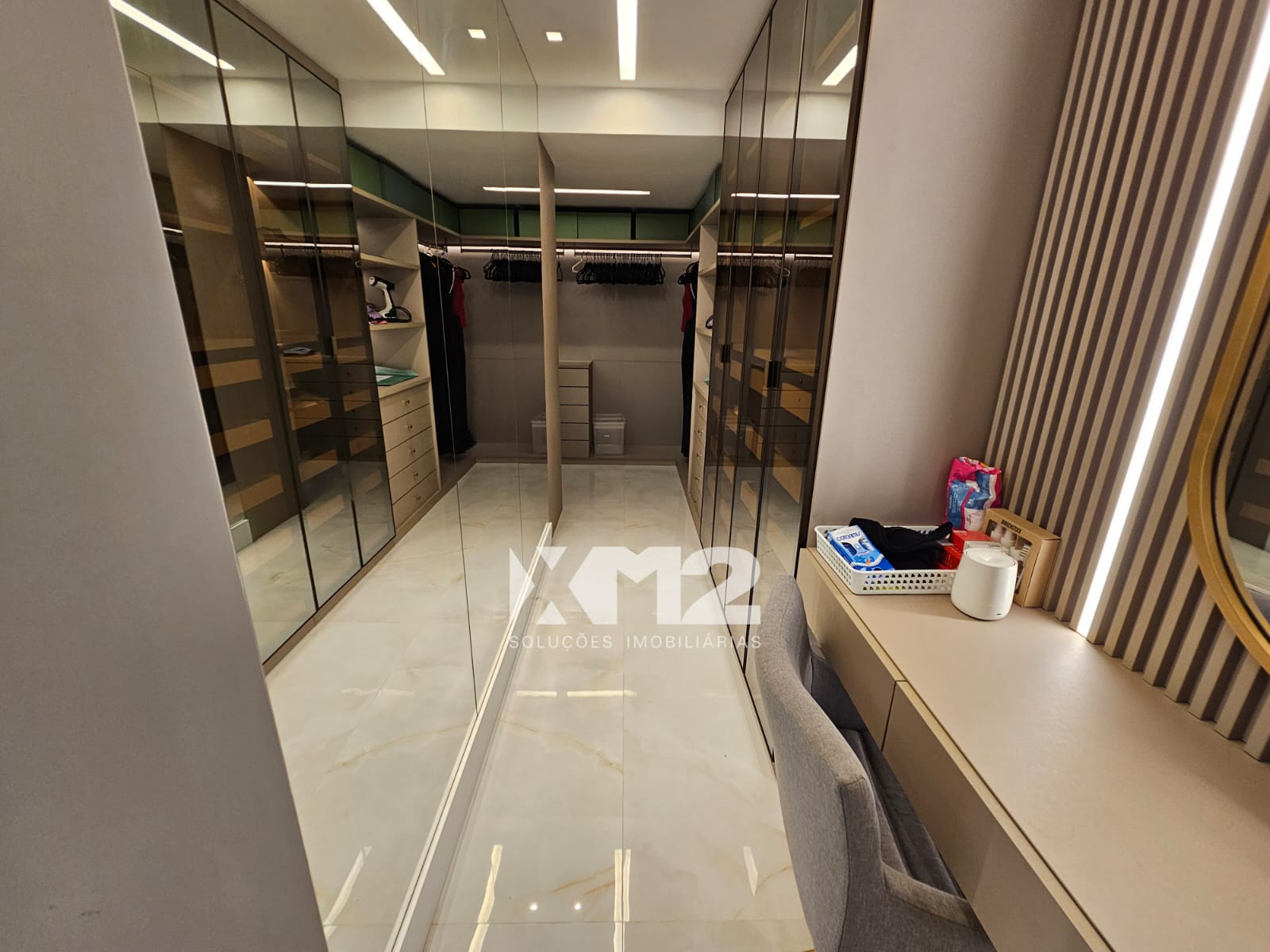 Apto mobiliado Edf. Vania 300m². (Ref.: R5308349)