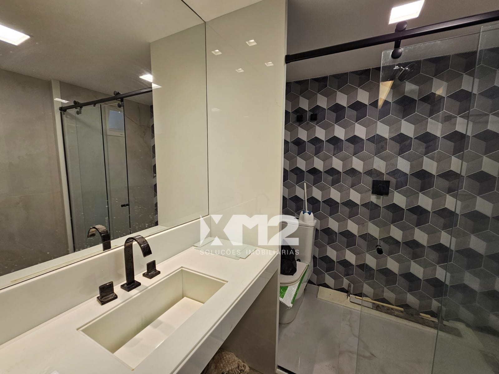 Apto mobiliado Edf. Vania 300m². (Ref.: R5308349)