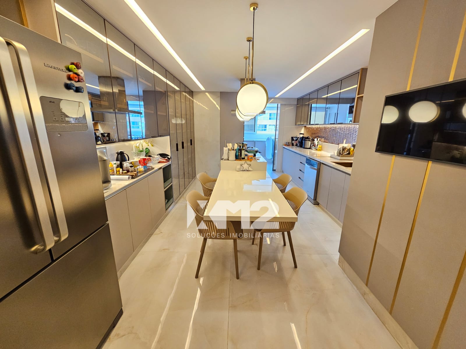 Apto mobiliado Edf. Vania 300m². (Ref.: R5308349)