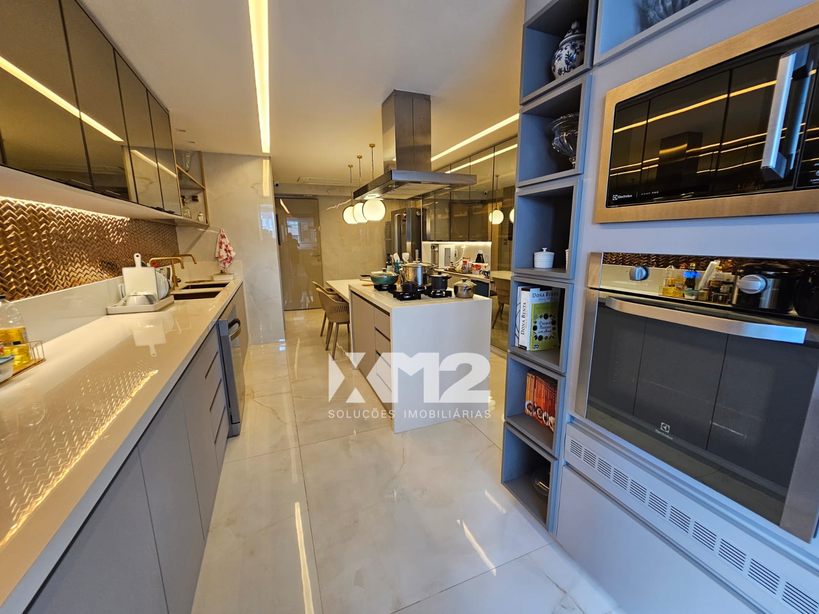 Apto mobiliado Edf. Vania 300m². (Ref.: R5308349)