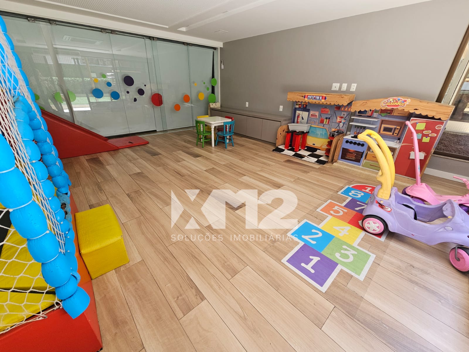 Apto mobiliado Edf. Vania 300m². (Ref.: R5308349)