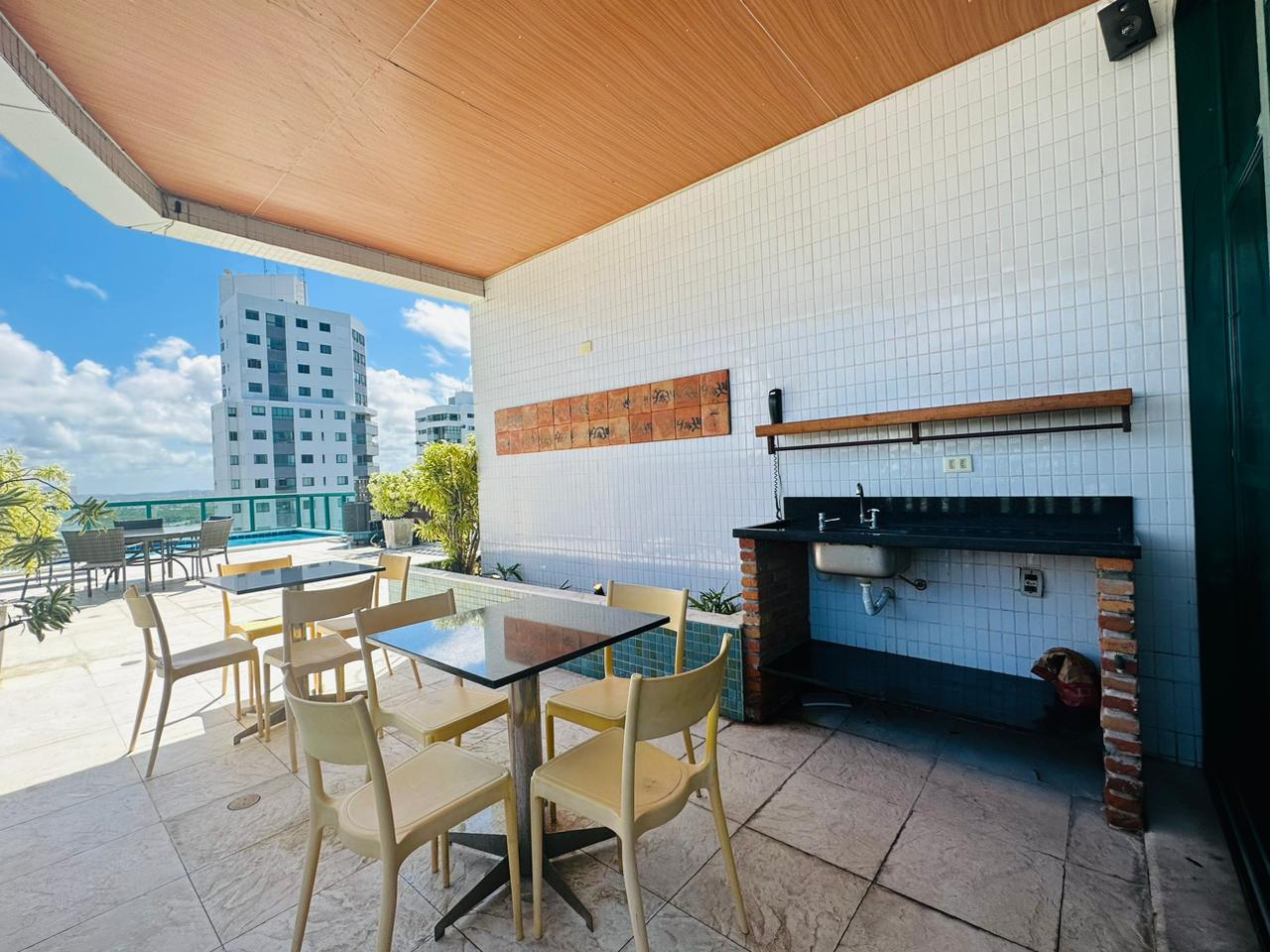 Apartamento Edf. Veronese, Boa Viagem 1º jardim/PE. (Ref.: R2119248)