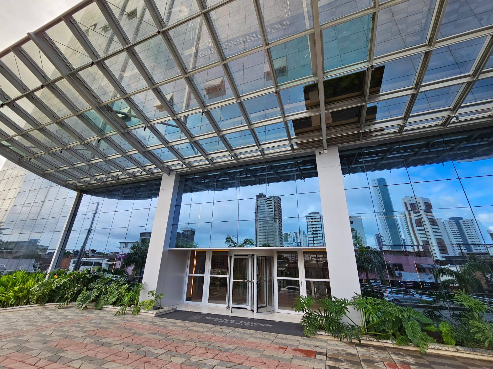 Sala Comercial Empresarial Grand Tower Shopping, Recife - PE. (Ref.: R1741190)