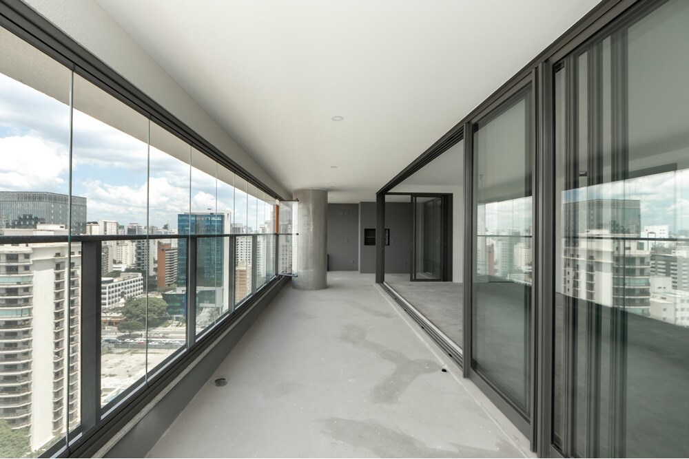 Apartamento à venda em São Paulo, Campo Belo, com 4 quartos, 211,09m²
