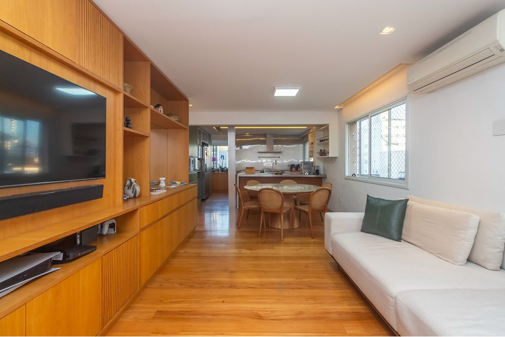 Apartamento à venda em São Paulo, Itaim Bibi, com 3 quartos, 130m²