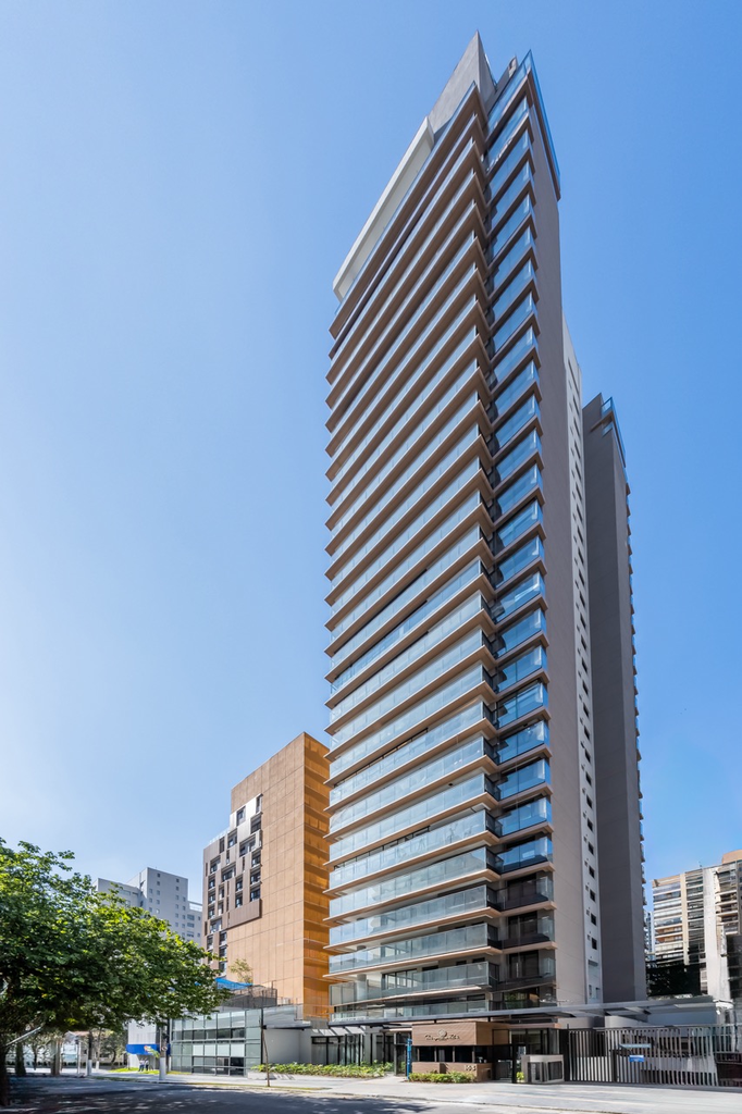 Apartamento à venda em São Paulo, Moema, com 3 quartos, 153,02m²