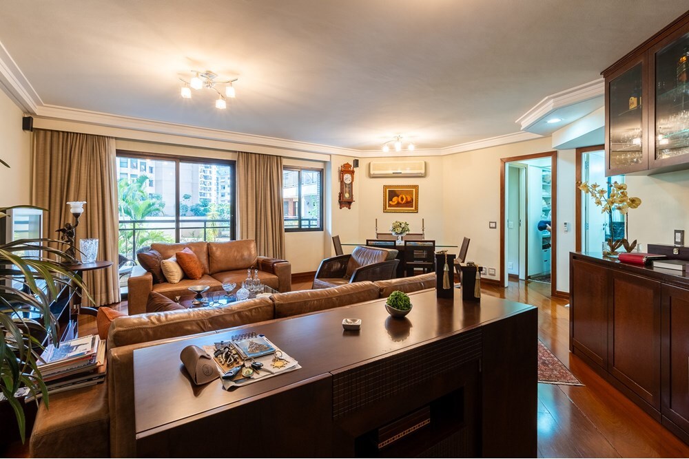 Apartamento à venda em São Paulo, Moema, com 3 quartos, 120,04m²