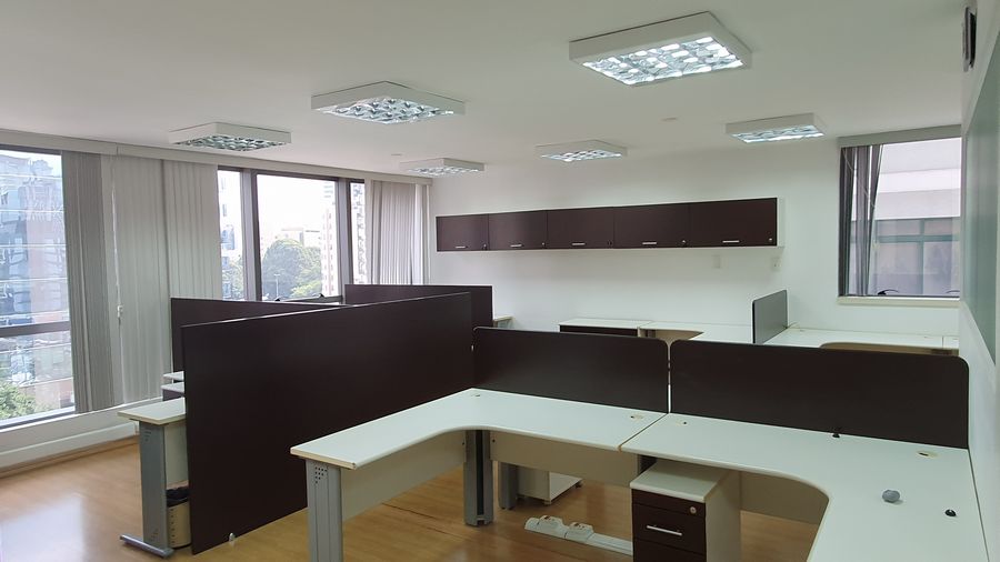 EXCELENTE CONJ. COM. 110M² AU. PARA LOCAÇÃO NA AV. PAULISTA
