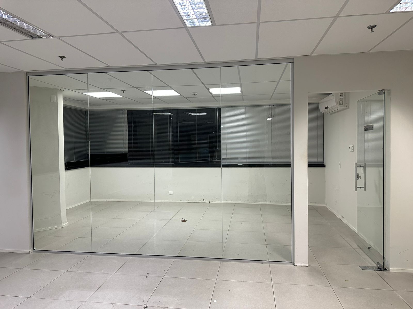 CONJUNTO COMERCIAL , P/ VENDA OU LOCAÇÃO, AV. PAULISTA - 404M²au.