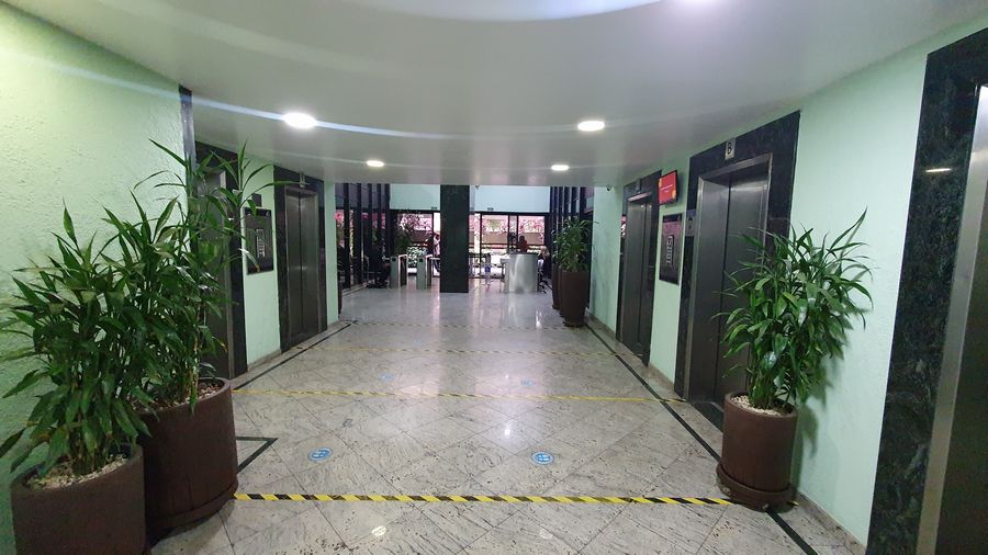 EXCELENTE CONJUNTO COM. 42 M² au. P/ VENDA 450.000,00 - OU LOCAÇÃO 2.500.00