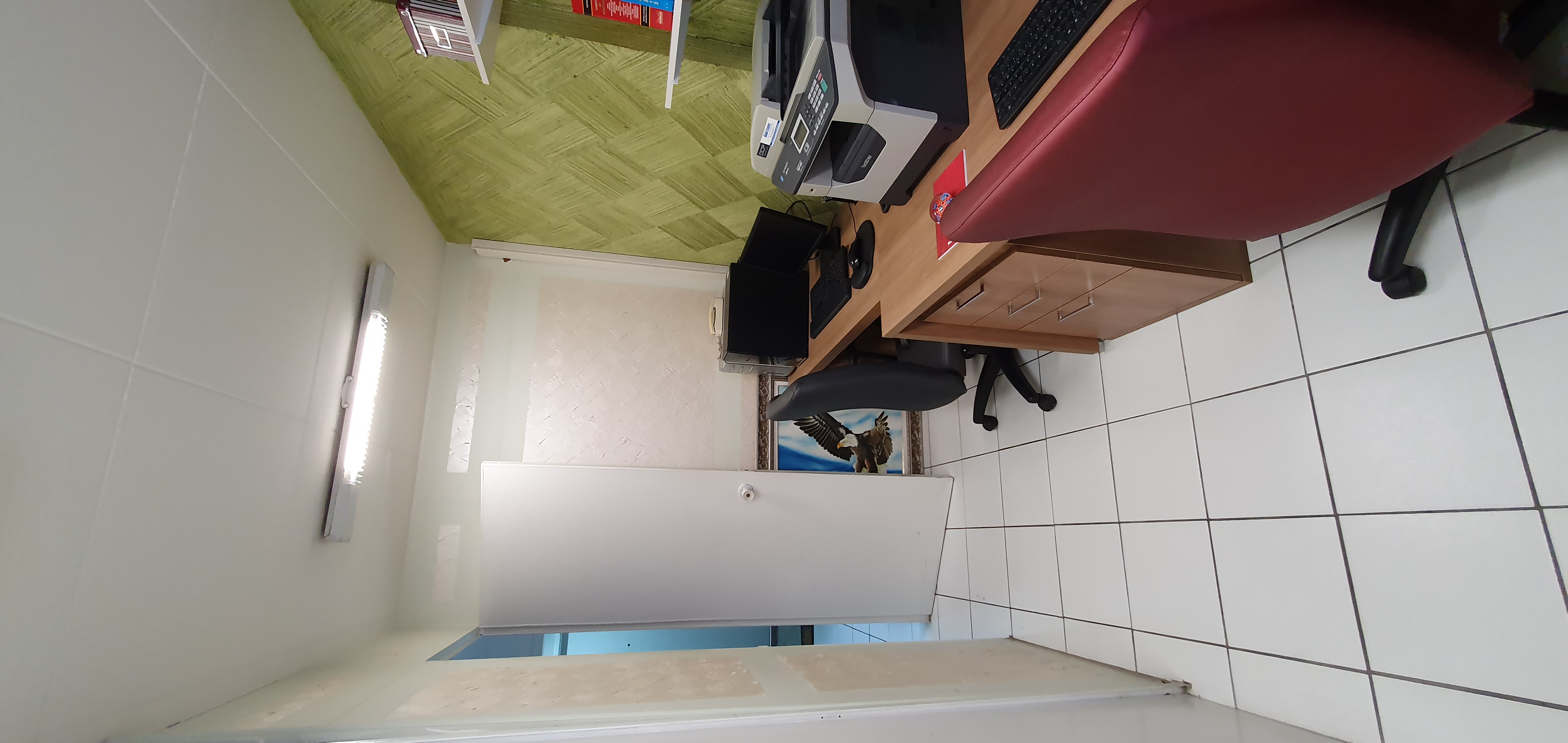 EXCELENTE CONJUNTO COM. 42 M² au. P/ VENDA 450.000,00 - OU LOCAÇÃO 2.500.00