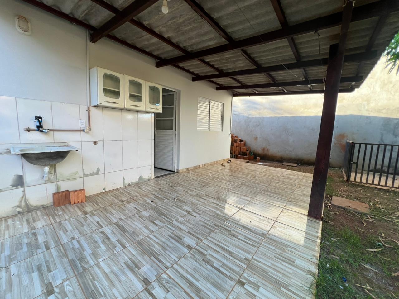 Aluga-se Casa no Bairro Vida Nova em Lucas do Rio Verde-MT!