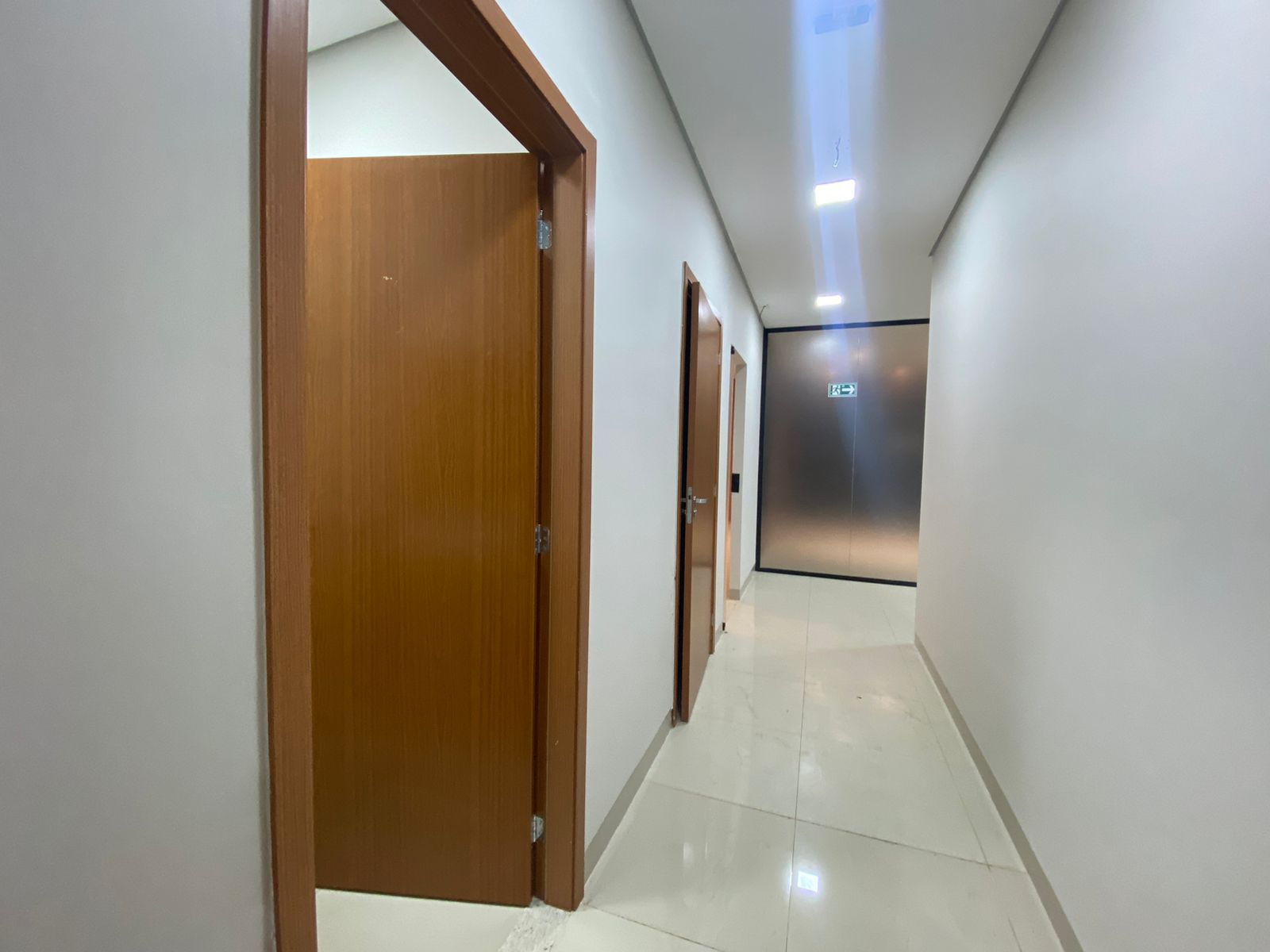 Aluga-se Sala Comercial no Centro, em Lucas do Rio Verde-MT!