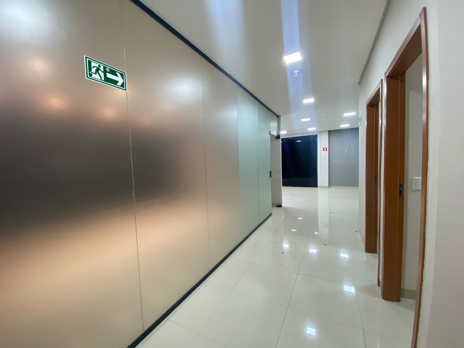 Aluga-se Sala Comercial no Centro, em Lucas do Rio Verde-MT!