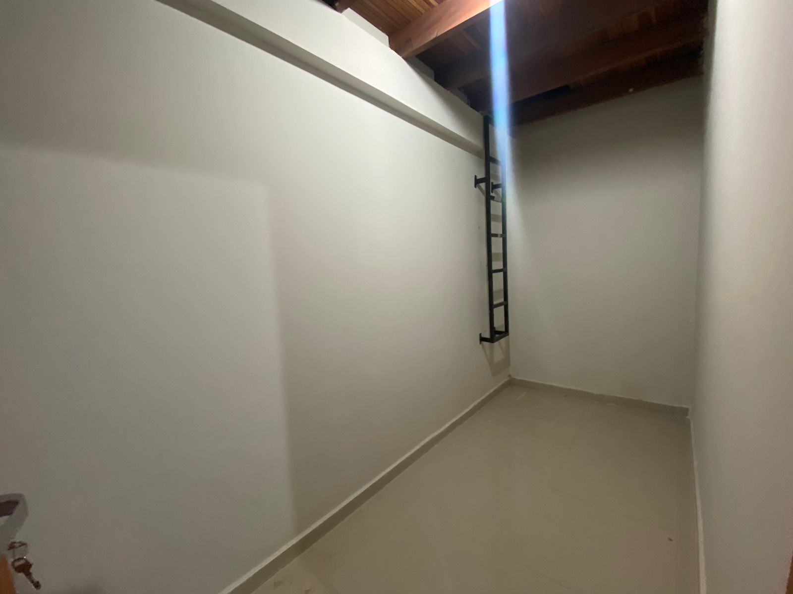 Aluga-se Sala Comercial no Centro, em Lucas do Rio Verde-MT!