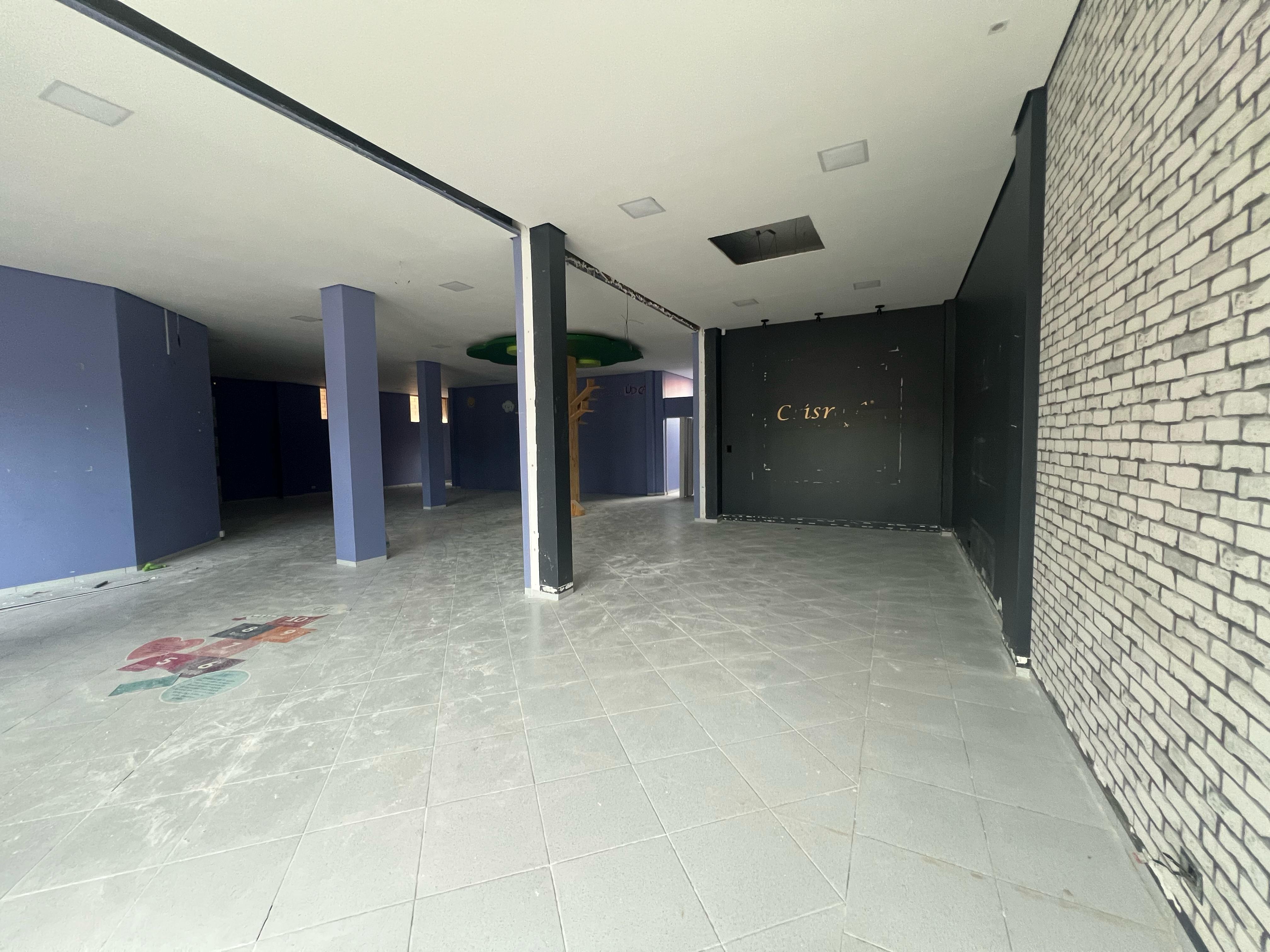 Aluga-se Sala comercial no Centro em Lucas do Rio Verde-MT!