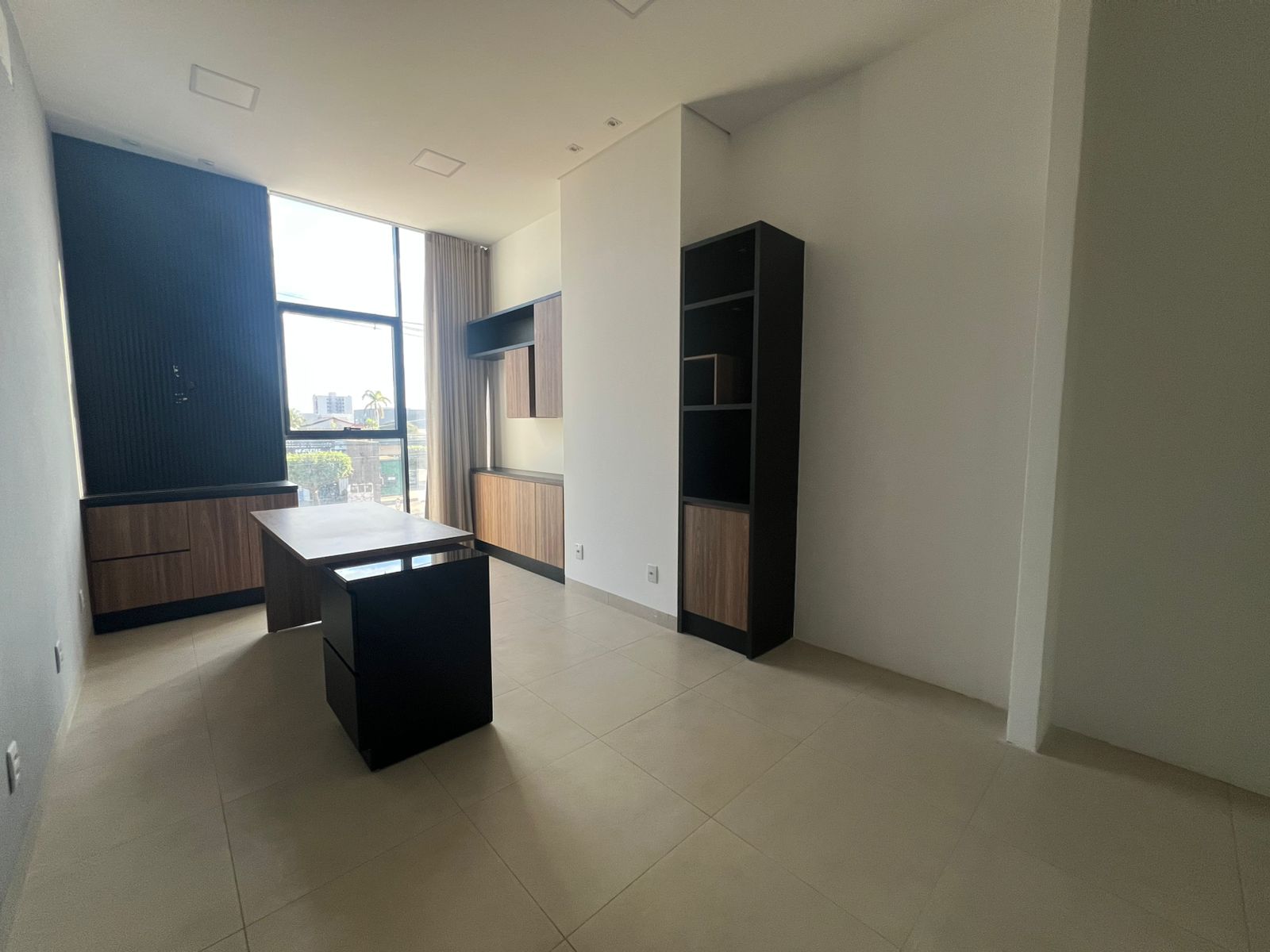 Sala comercial 2º Piso para locação no Bairro Bandeirantes em Lucas do Rio Verde - MT