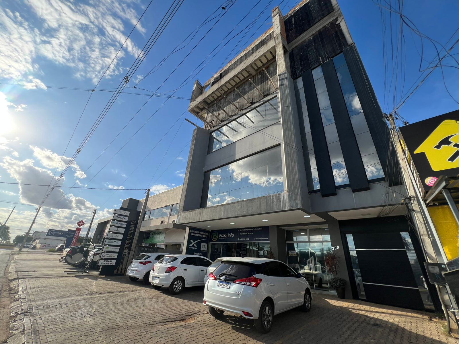Sala comercial - Locação, Bandeirantes, Lucas do Rio Verde, MT