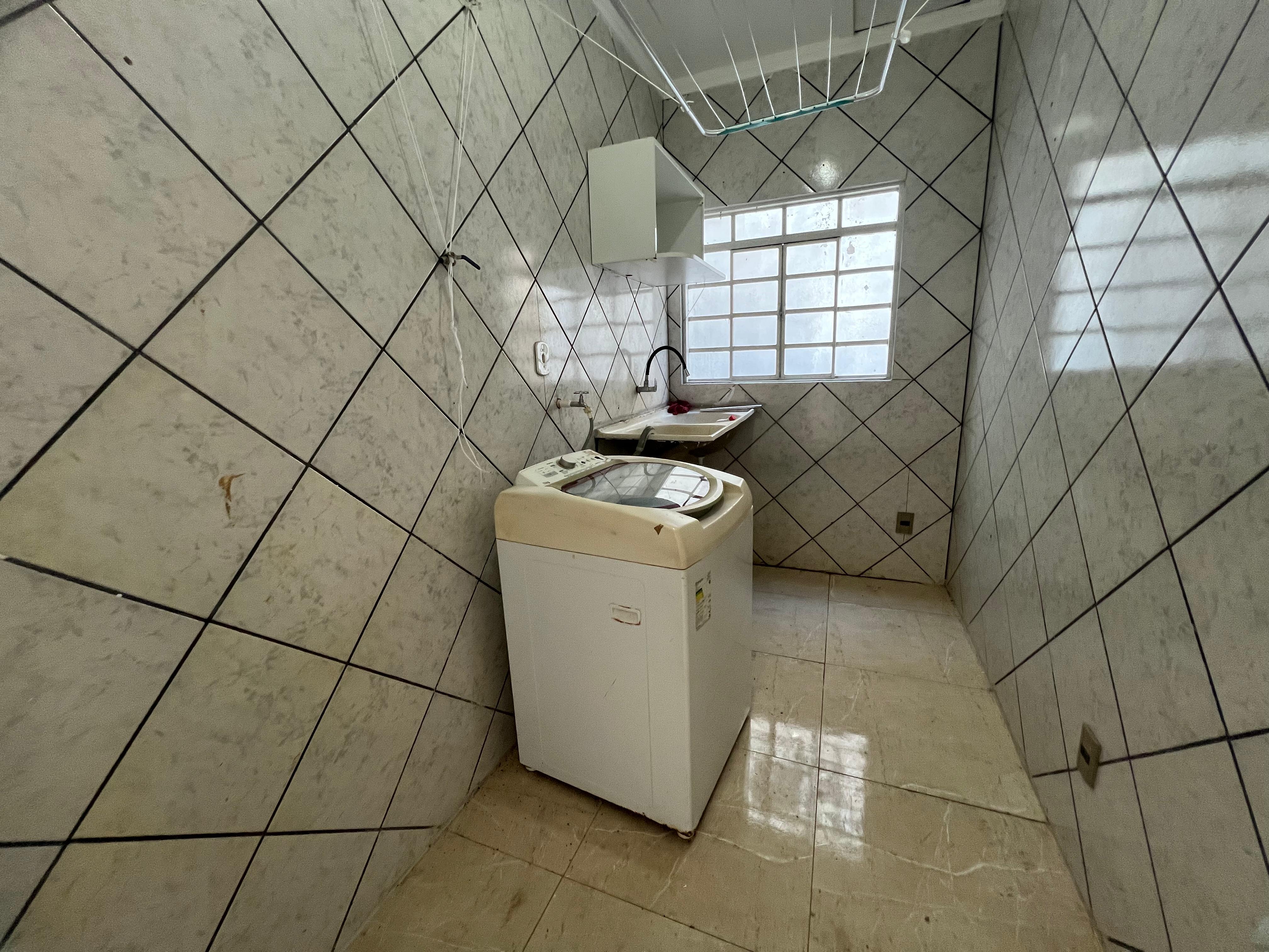 Aluga-se Apartamento no Centro em Lucas do Rio Verde-MT