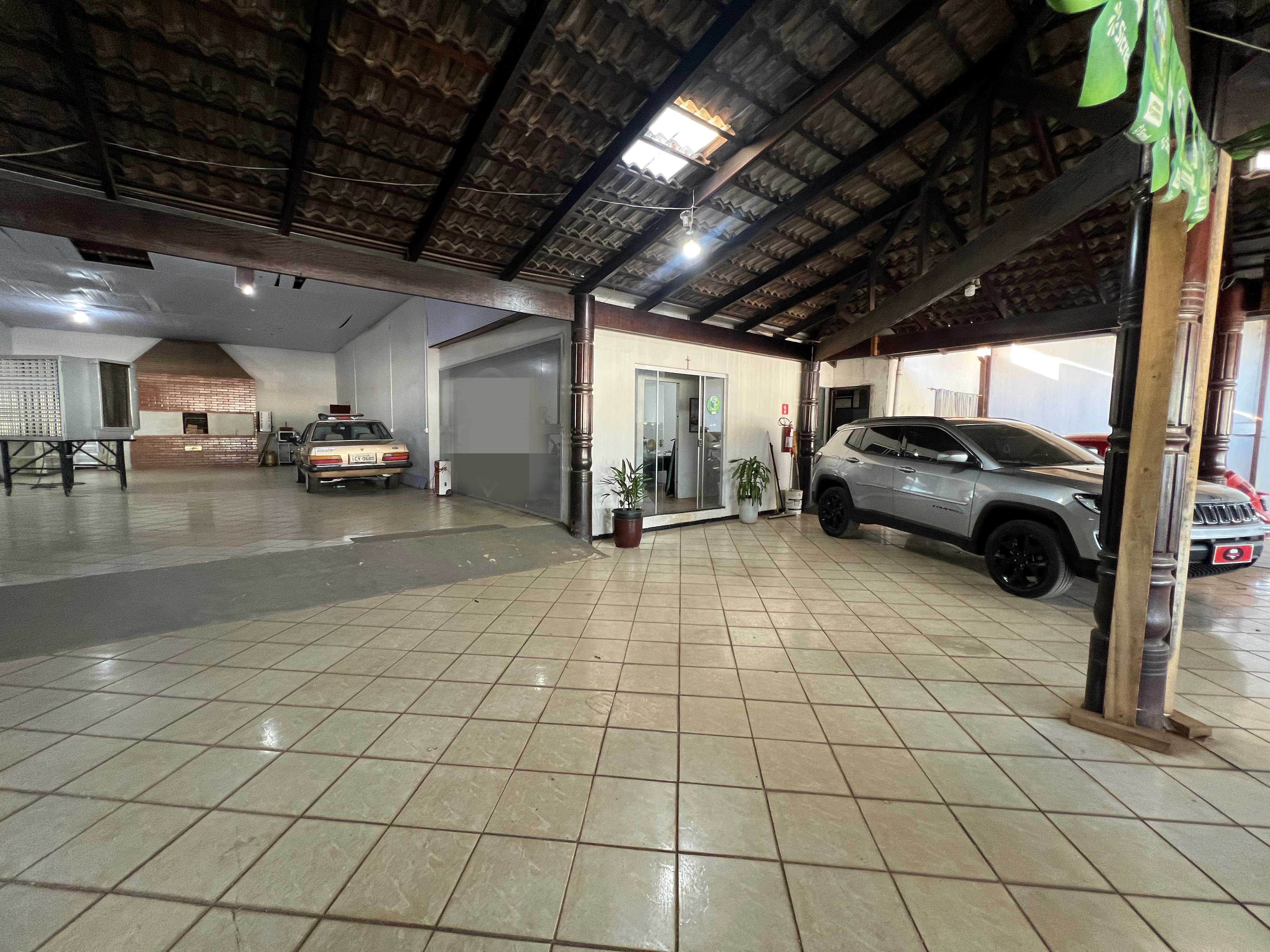 Aluga-se Sala Comercial na Avenida Rio Grande do Sul em Lucas do Rio Verde-MT!
