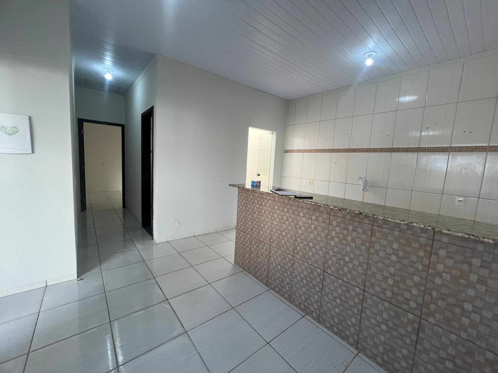 Aluga-se Kitnet no bairro Jardim Amazônia em Lucas do Rio Verde!