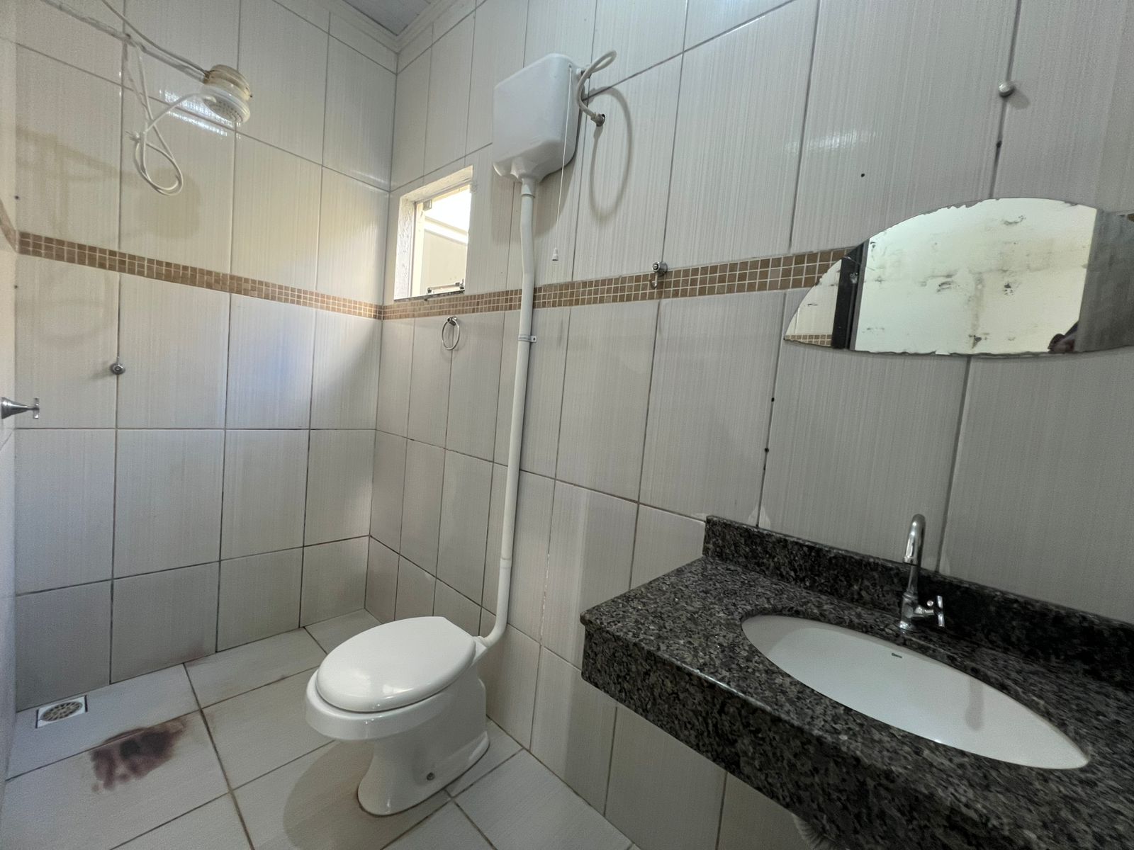 Aluga-se Kitnet no bairro Jardim Amazônia em Lucas do Rio Verde!