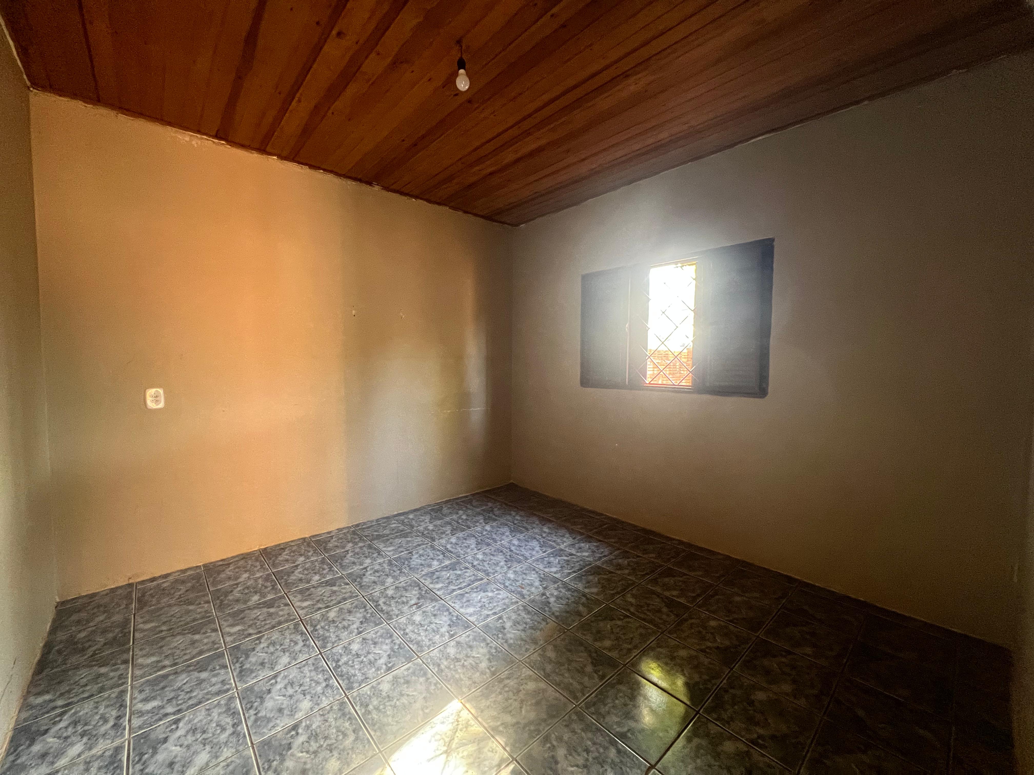 Aluga-se Casa no bairro Bandeirantes em Lucas do Rio Verde-MT!