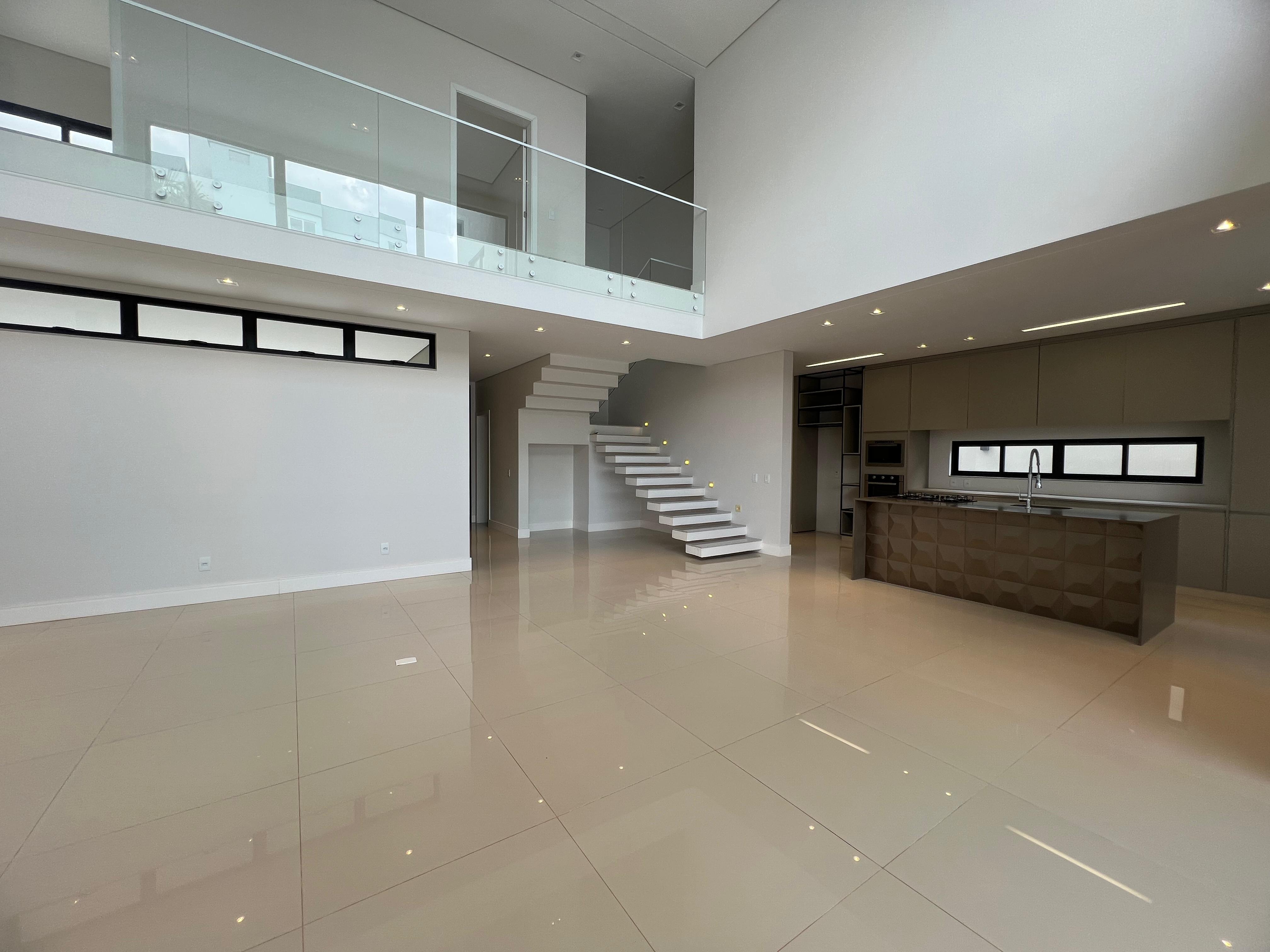 Casa disponível para venda e locação no bairro Bandeirantes  Lucas do Rio Verde/MT