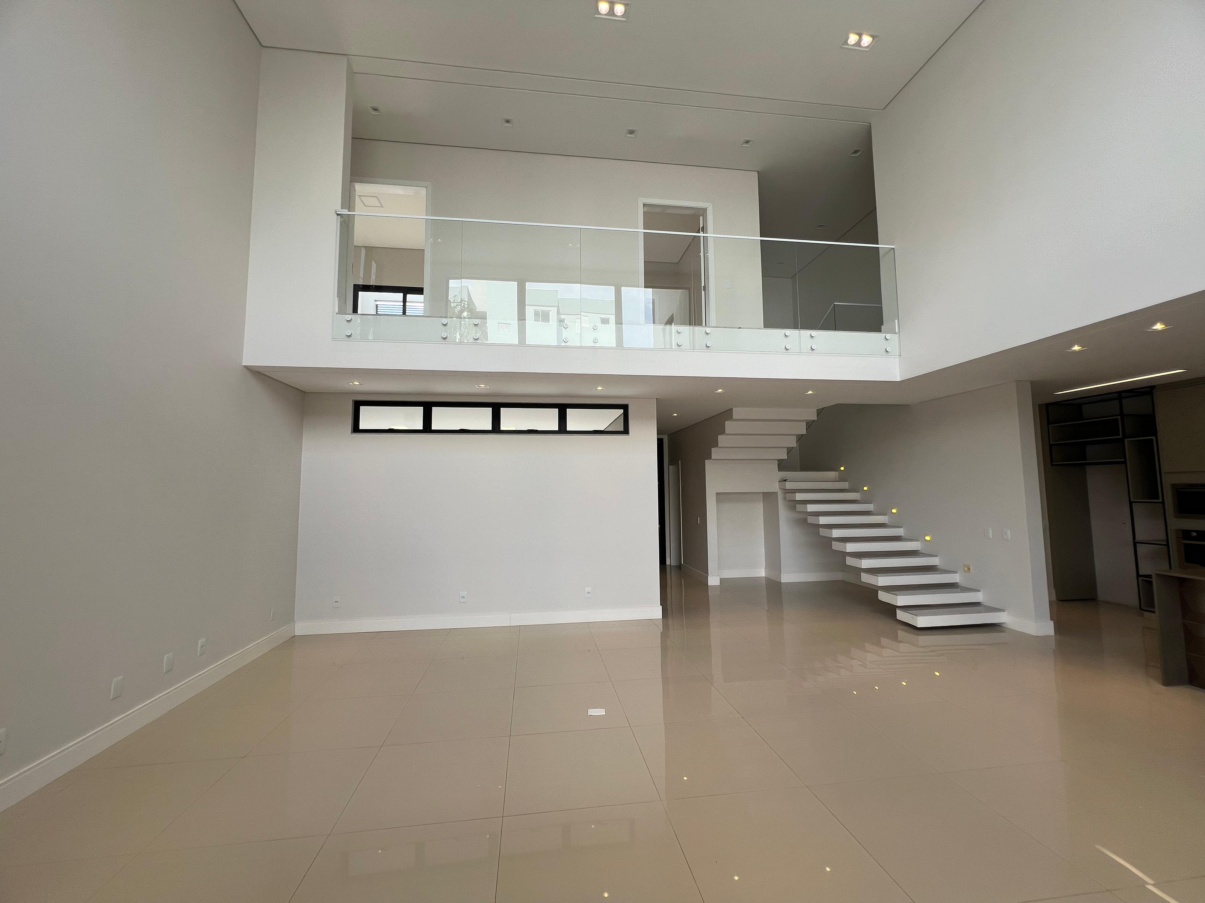 Casa disponível para venda e locação no bairro Bandeirantes  Lucas do Rio Verde/MT