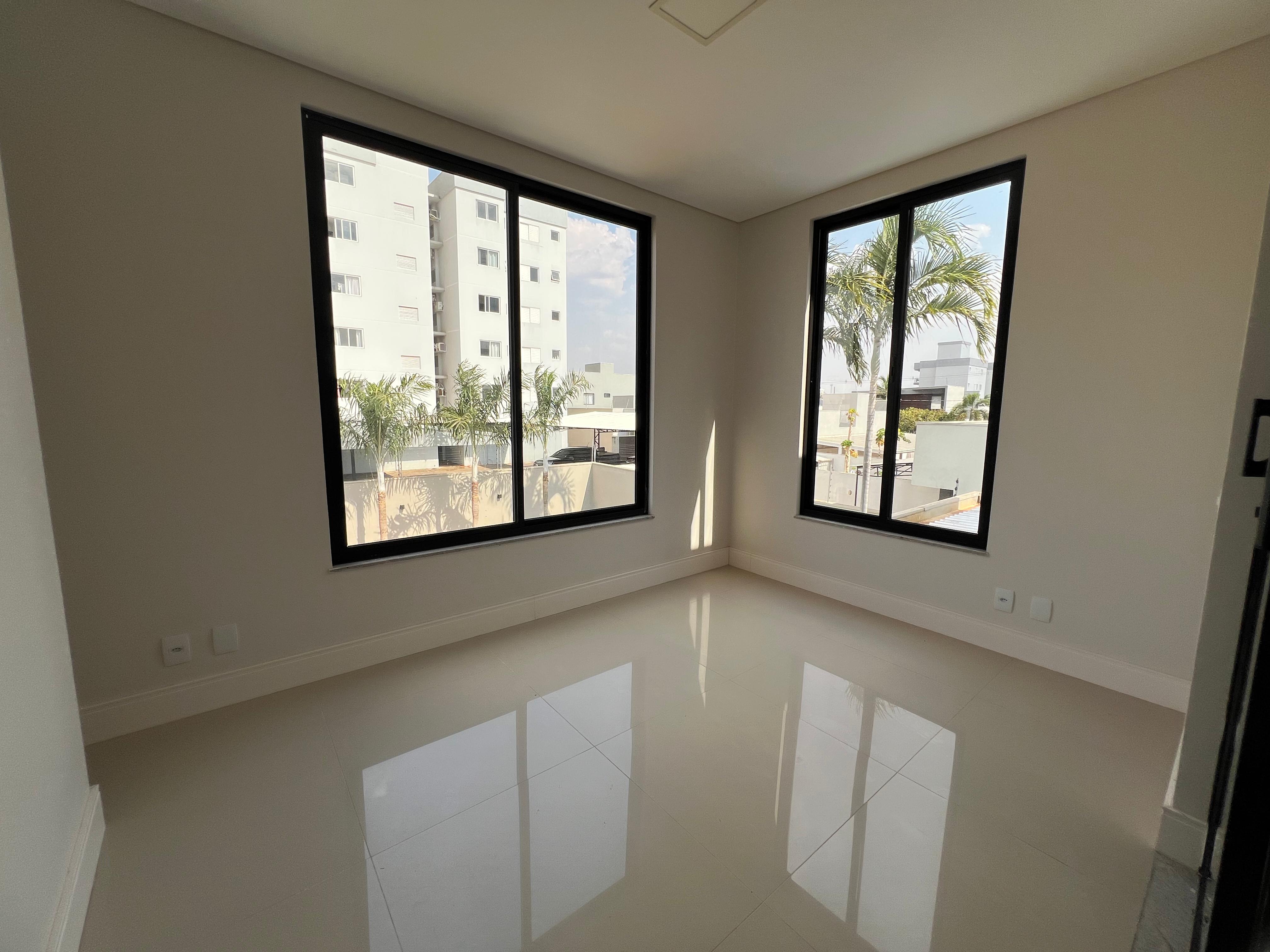 Casa disponível para venda e locação no bairro Bandeirantes  Lucas do Rio Verde/MT