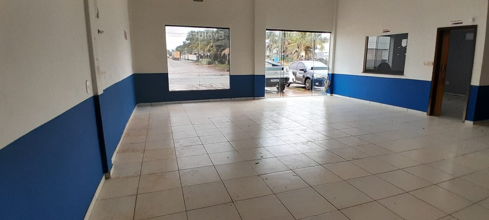 Aluga-se Barracão no Bairro Loteamento Industrial I em Lucas do Rio Verde-MT