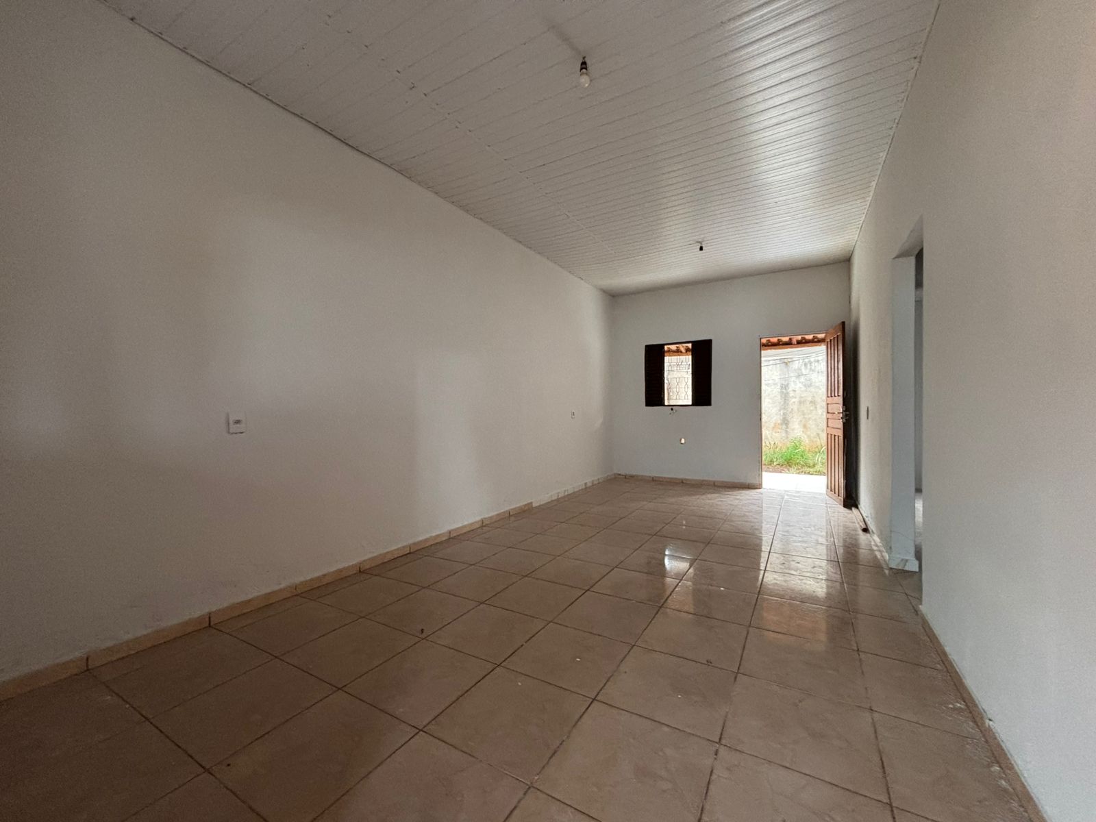 Aluga-se Casa no Bairro Jardim Amazônia em Lucas do Rio Verde - MT!