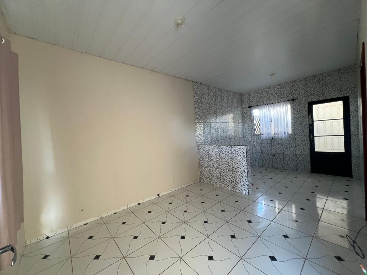 Aluga-se Casa no bairro Jardim Europa em Lucas do Rio Verde-MT