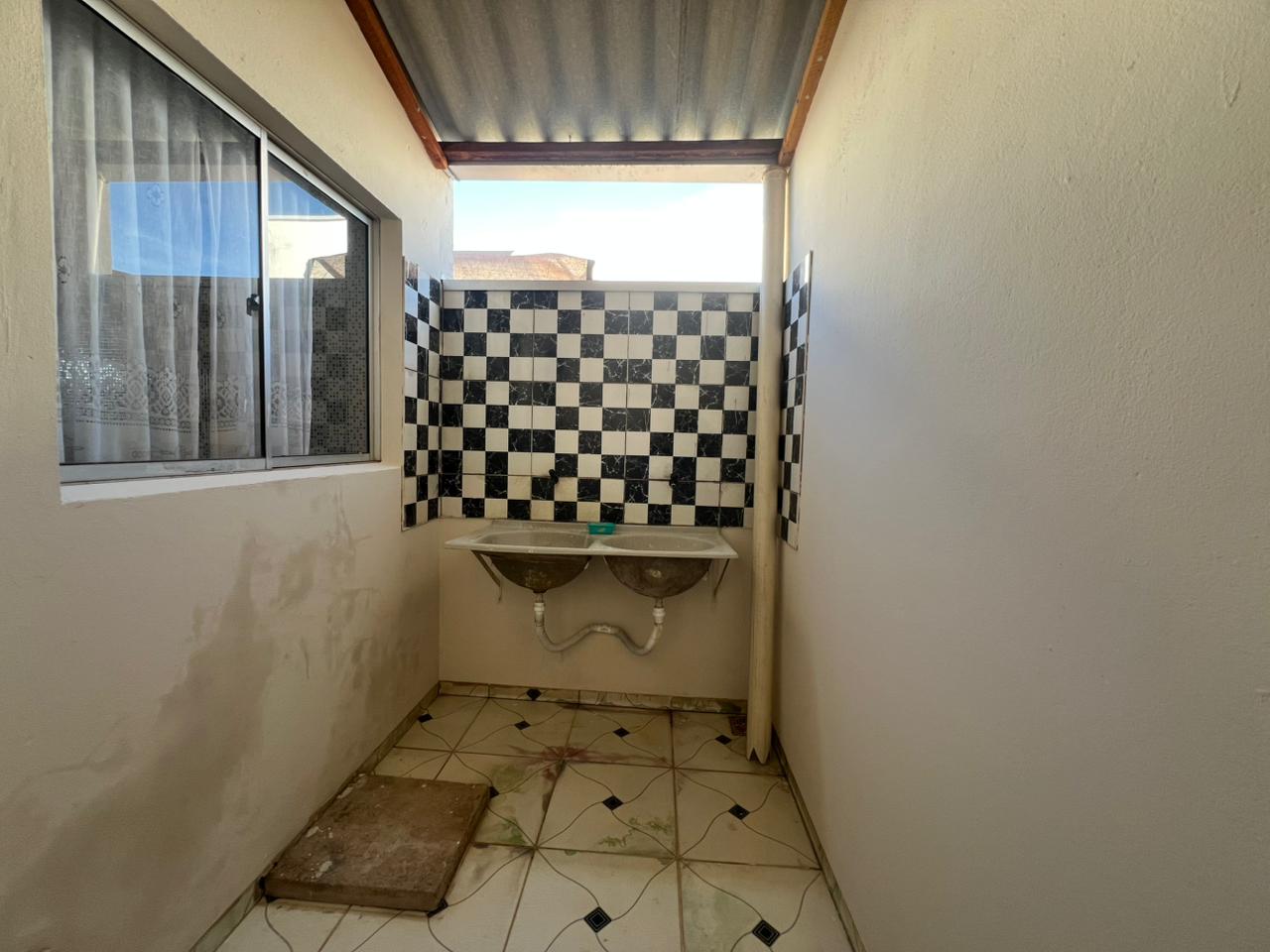 Aluga-se Casa no bairro Jardim Europa em Lucas do Rio Verde-MT