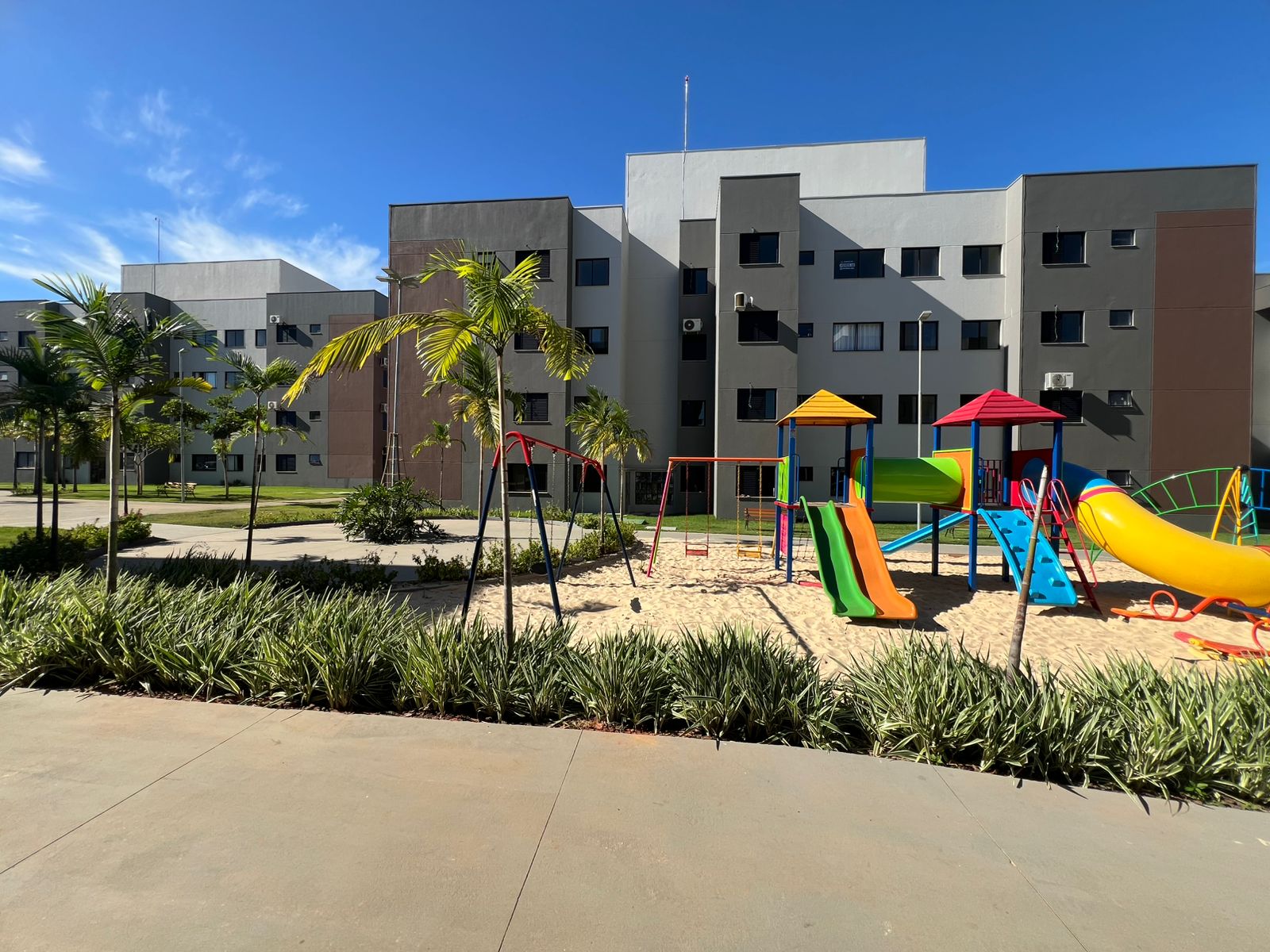 Aluga-se apartamento no Residencial Europa!