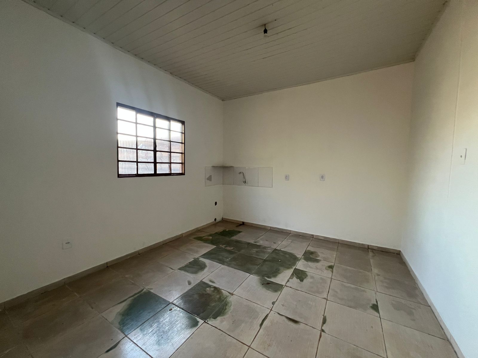 Aluga-se casa no bairro Jardim Primavera em Lucas do Rio Verde!