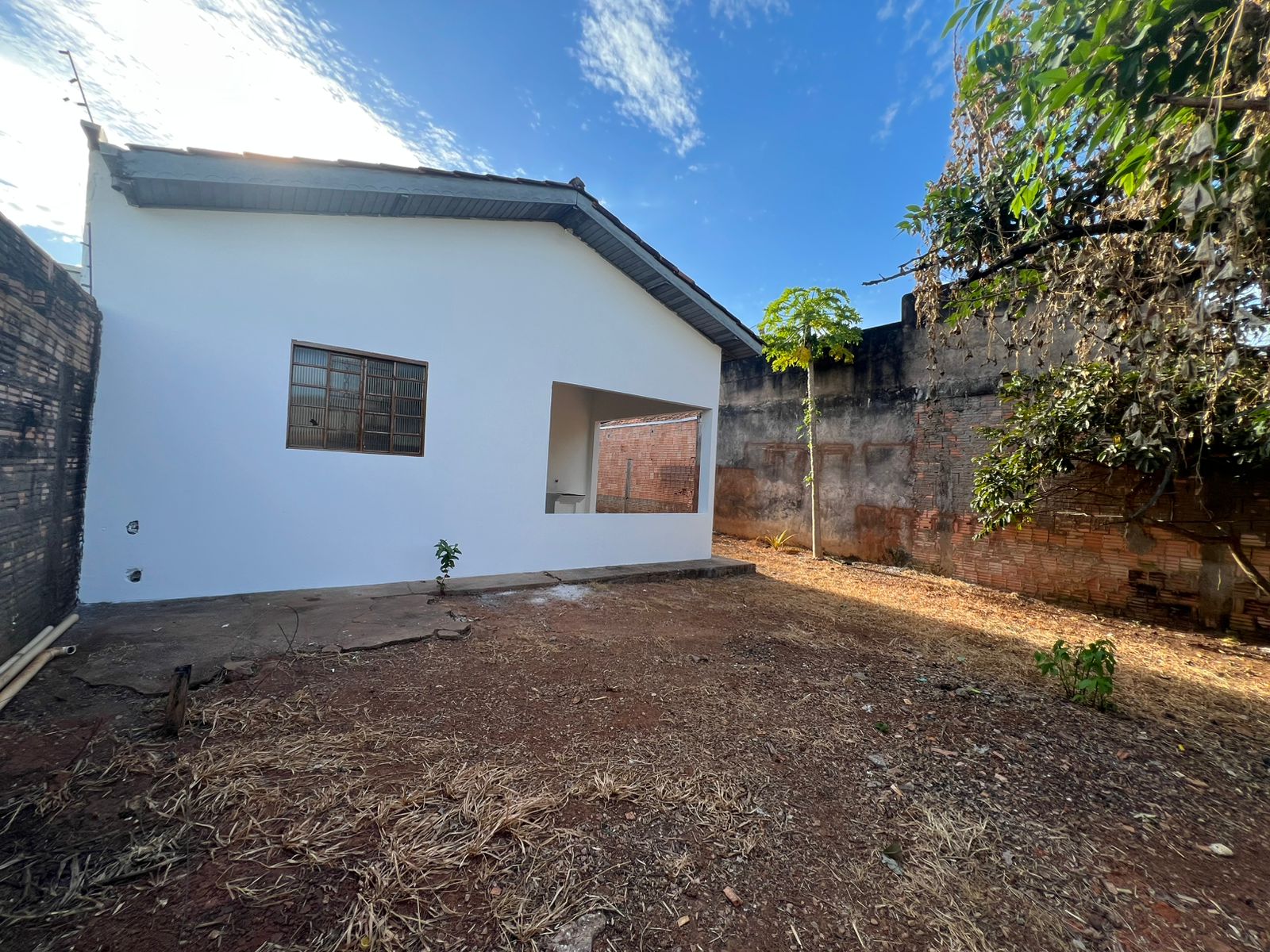 Aluga-se casa no bairro Jardim Primavera em Lucas do Rio Verde!