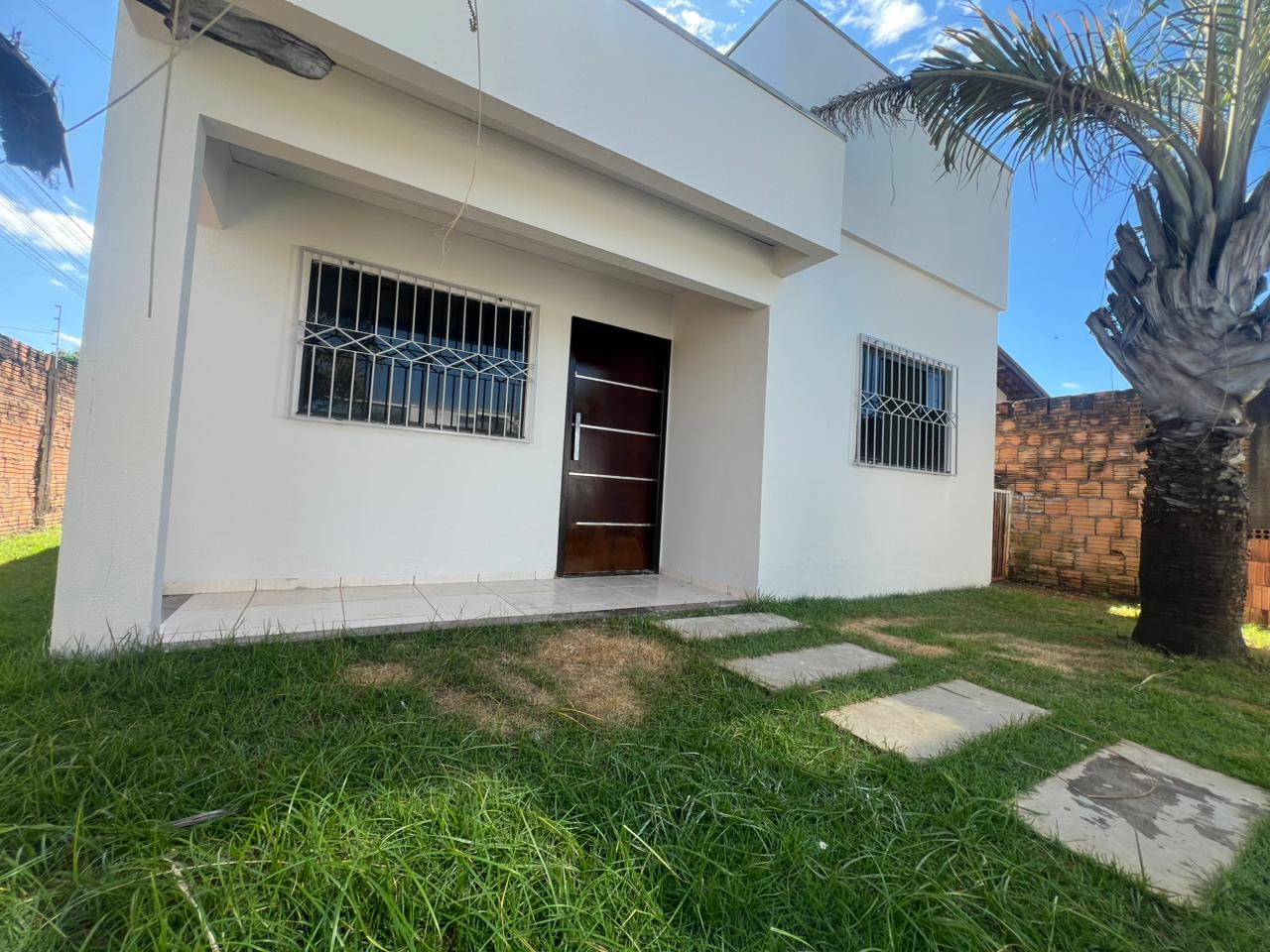 Aluga-se casa no bairro Jardim Primavera em Lucas do Rio Verde!