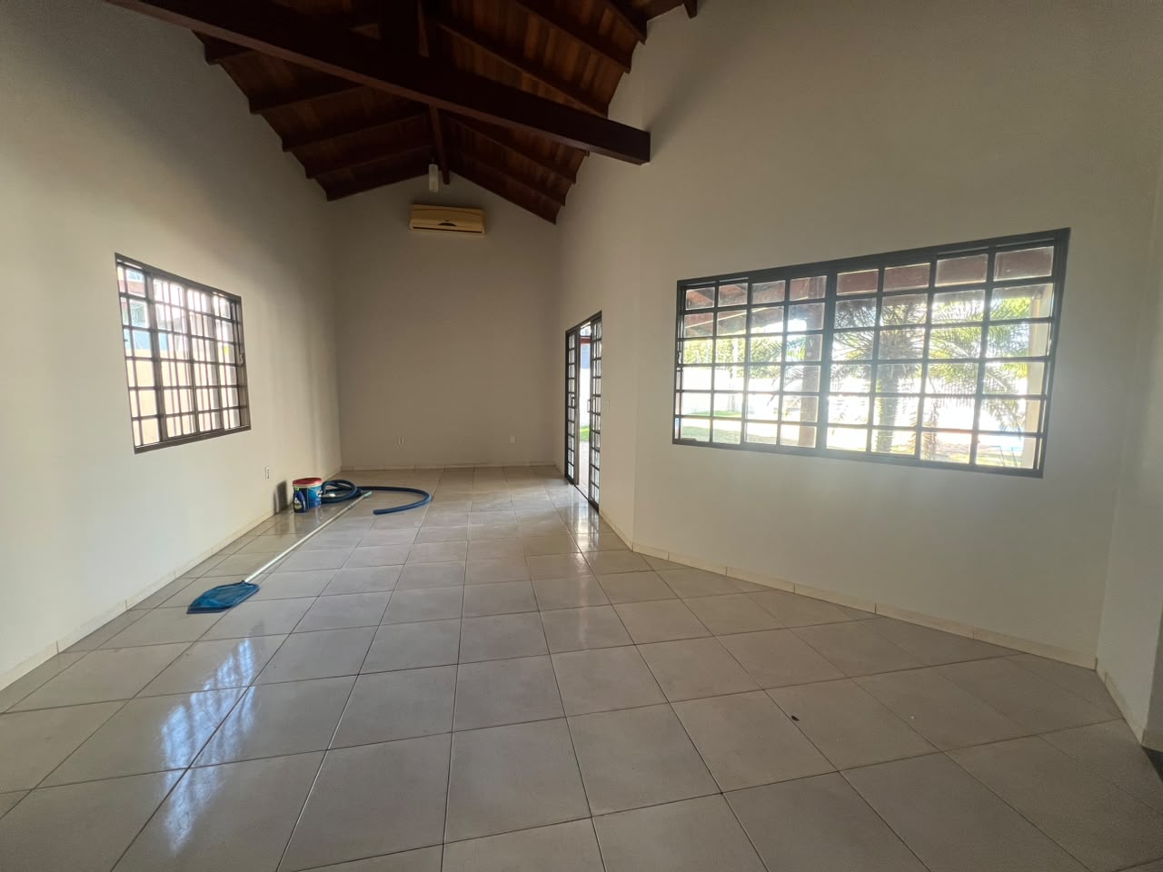 Aluga-se casa no bairro Bandeirantes em Lucas do Rio Verde!