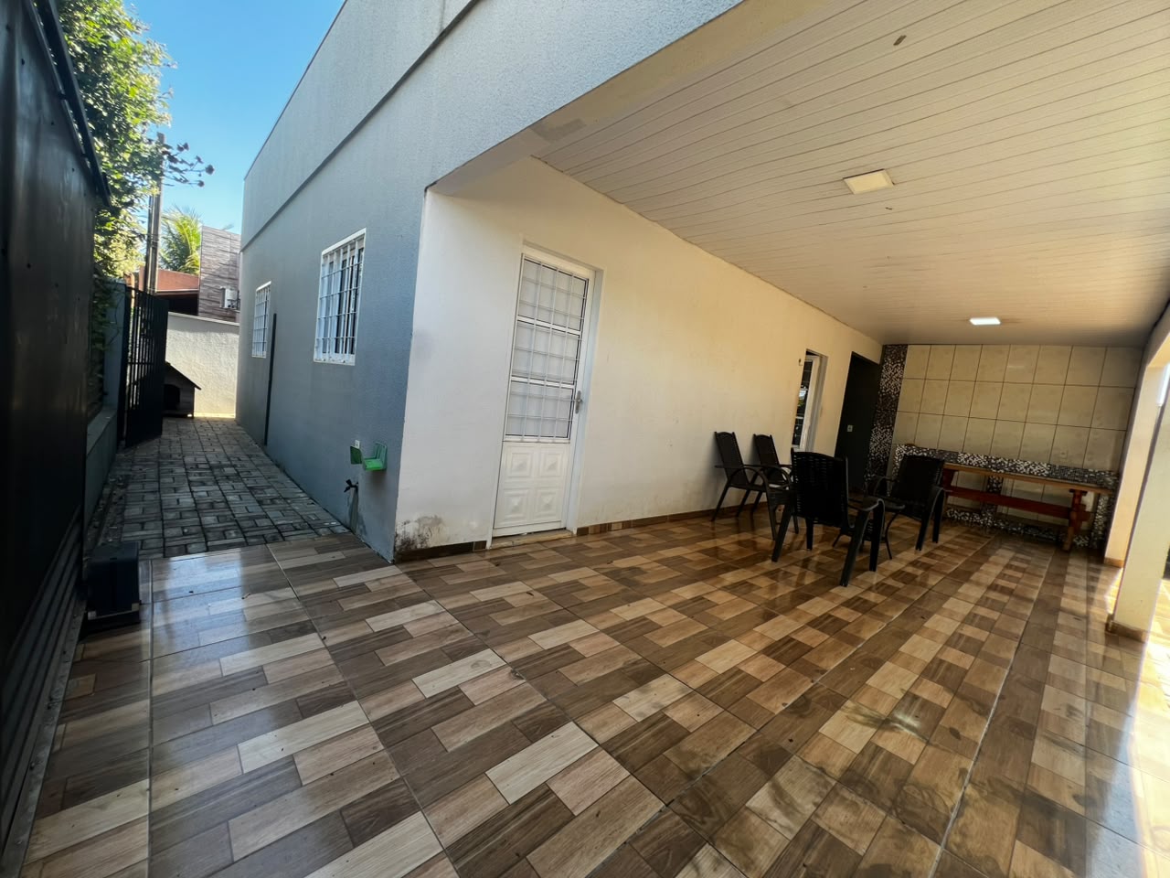 Aluga-se Casa no bairro Jardim Primavera em Lucas do Rio Verde-MT!