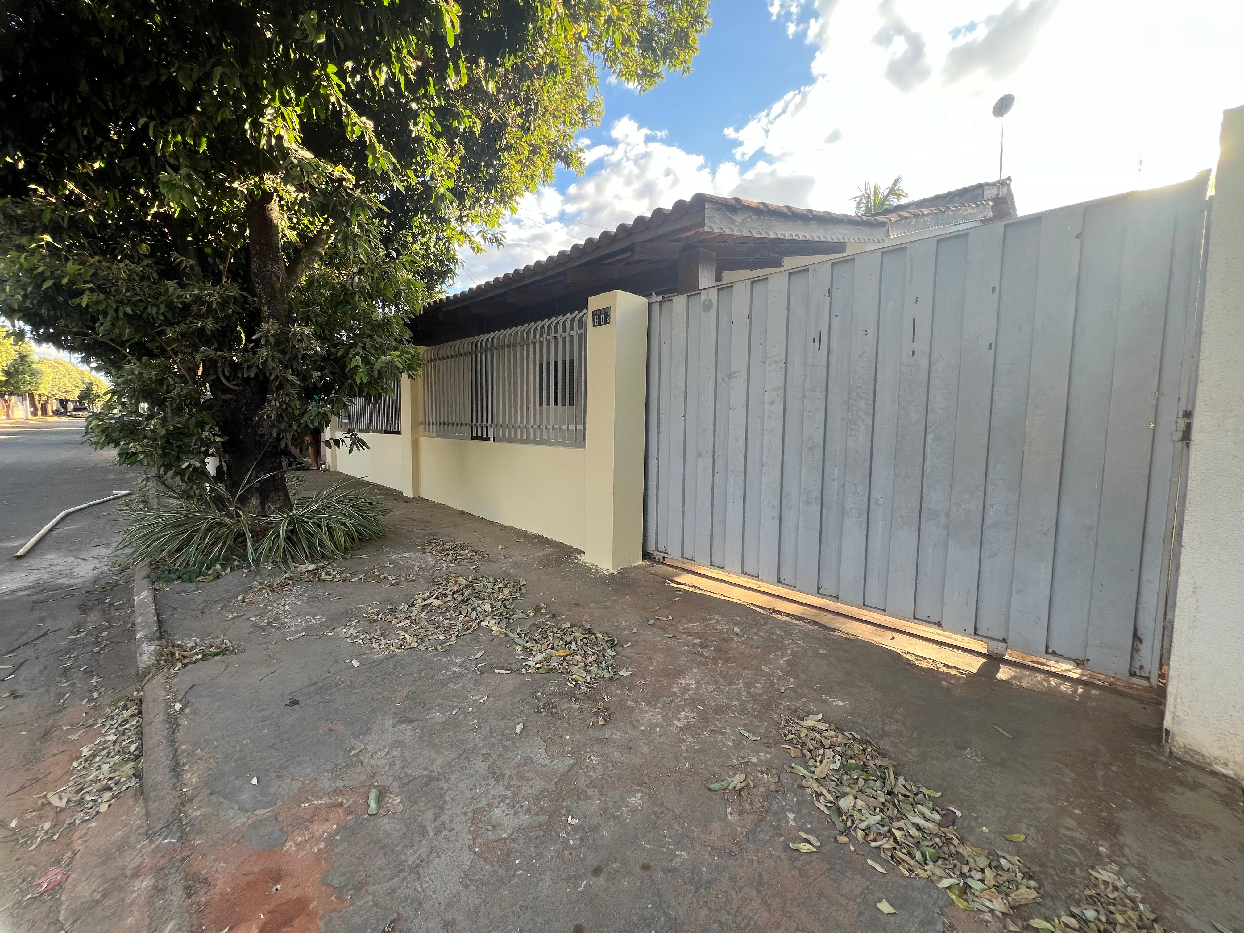 Aluga-se casa no Bairro Jardim Primavera em Lucas do Rio Verde - MT!