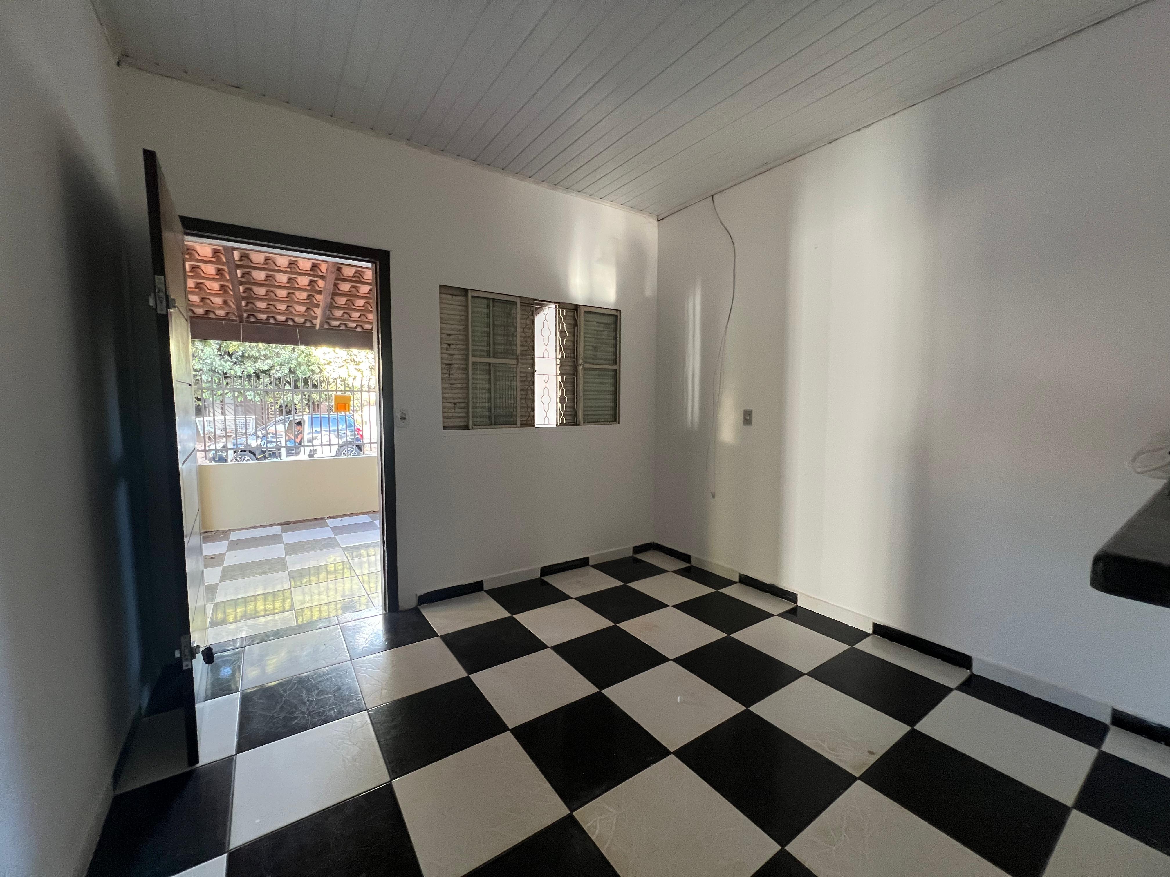 Aluga-se casa no Bairro Jardim Primavera em Lucas do Rio Verde - MT!