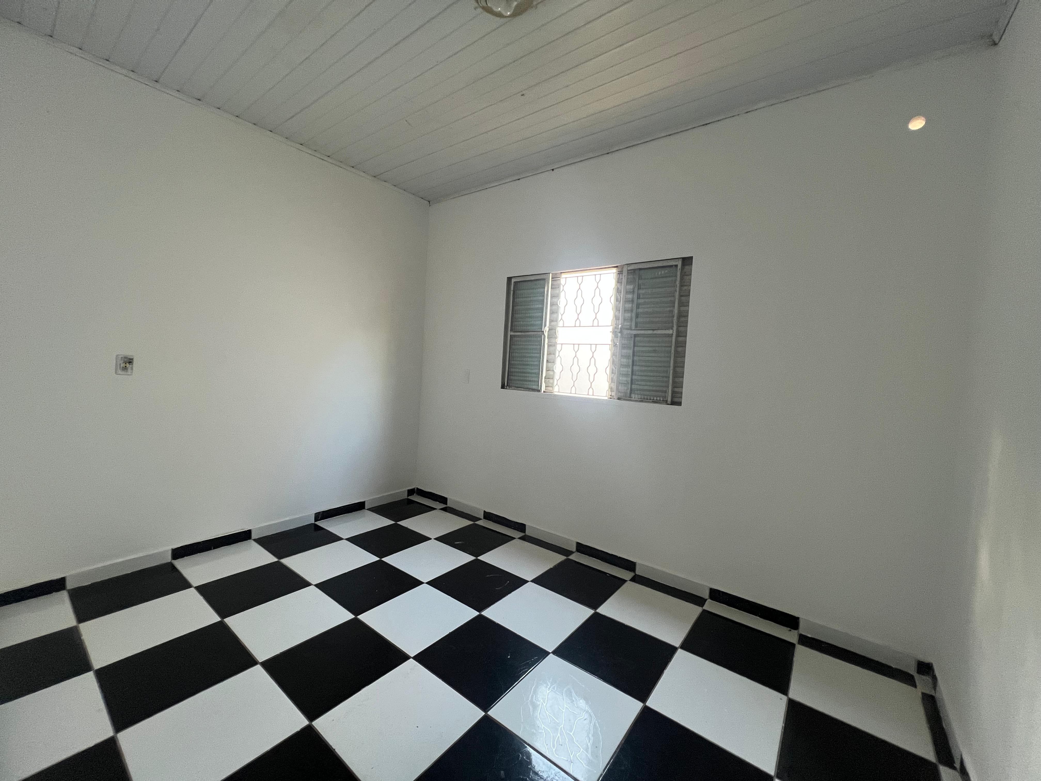 Aluga-se casa no Bairro Jardim Primavera em Lucas do Rio Verde - MT!
