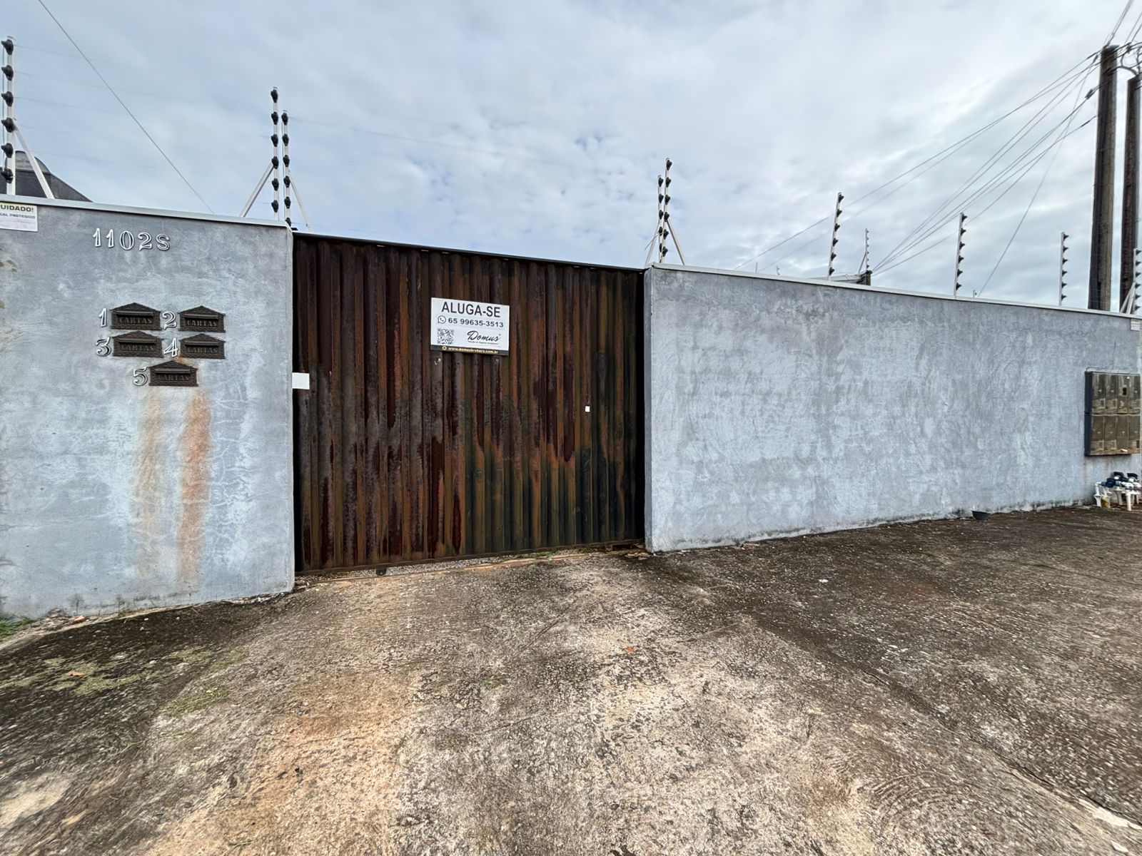Aluga-se Kitnet no Bairro Veneza em Lucas do Rio Verde-MT!