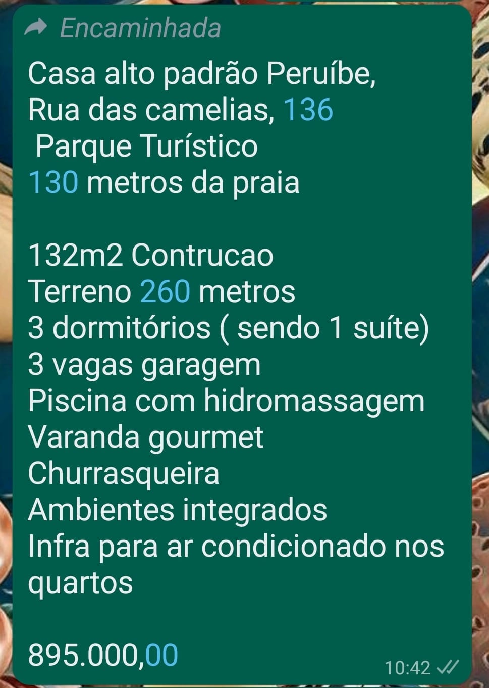 VENDE-SE LINDA CASA COM PISCINA A 130 M DA PRAIA EM PERUÍBE 